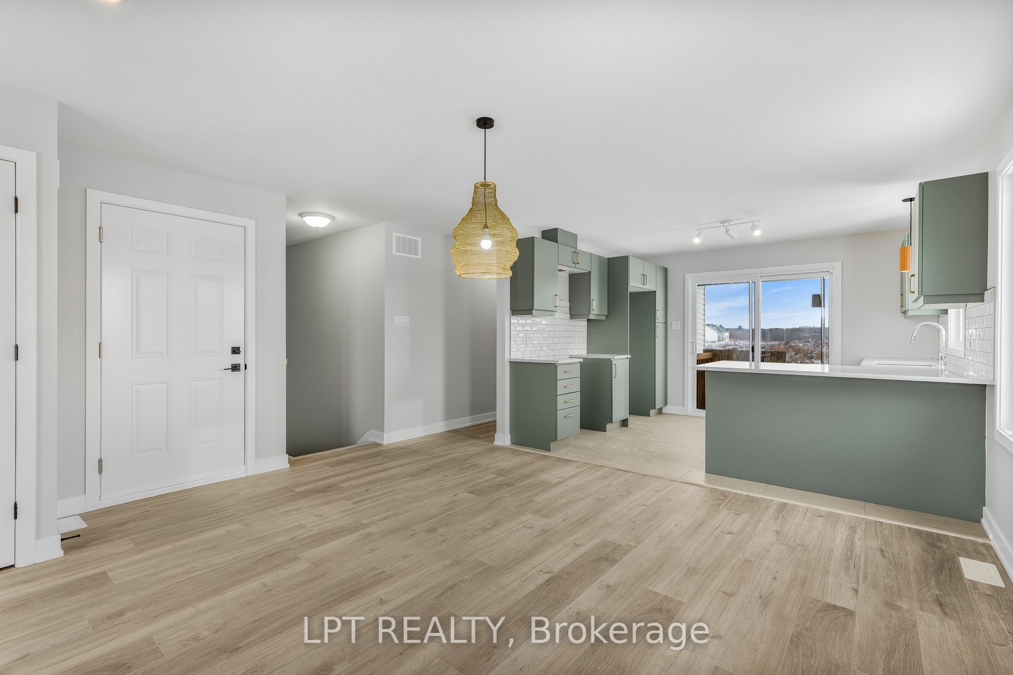 965 Katia Street Property Photo 10