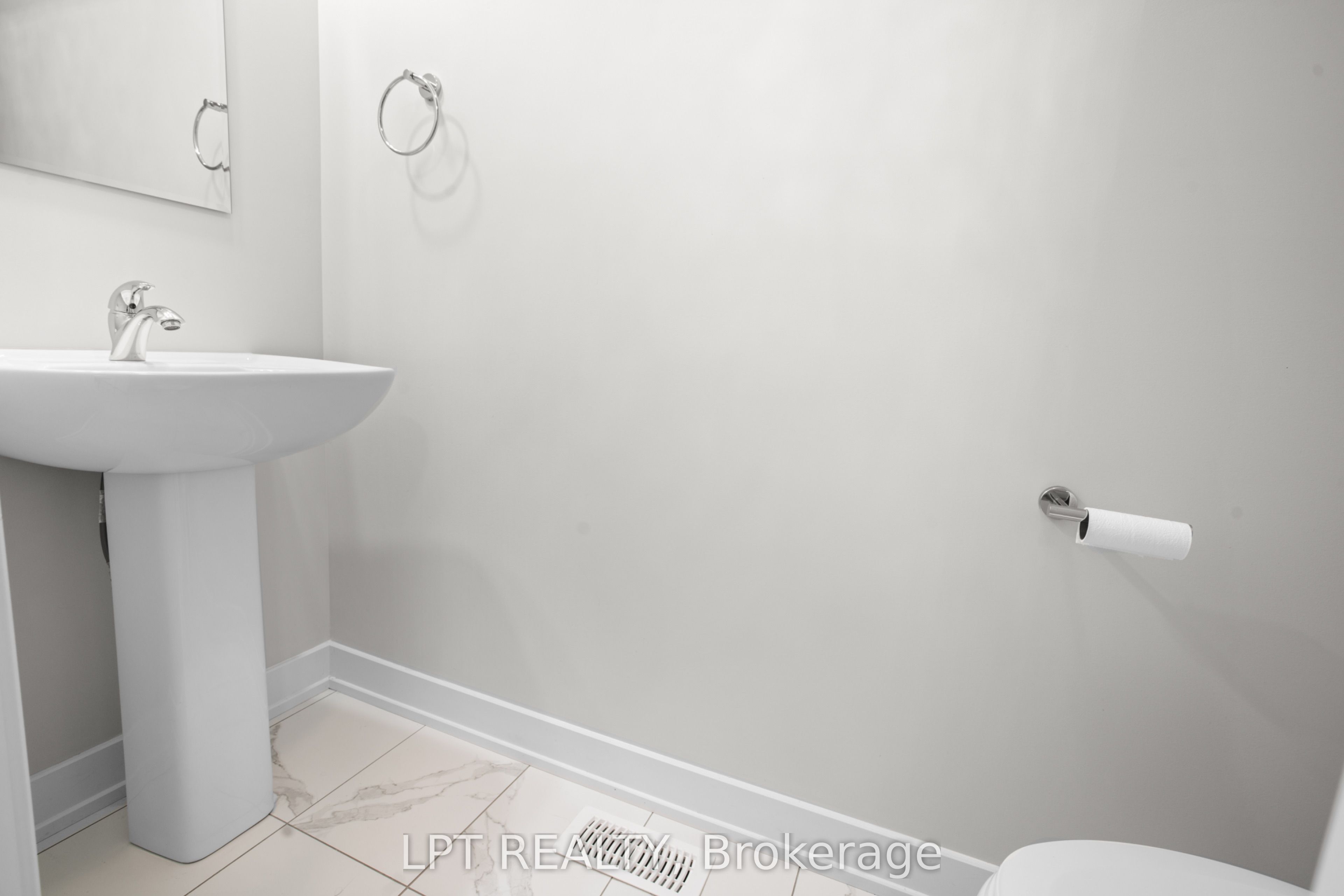 936 Katia Street Property Photo 37