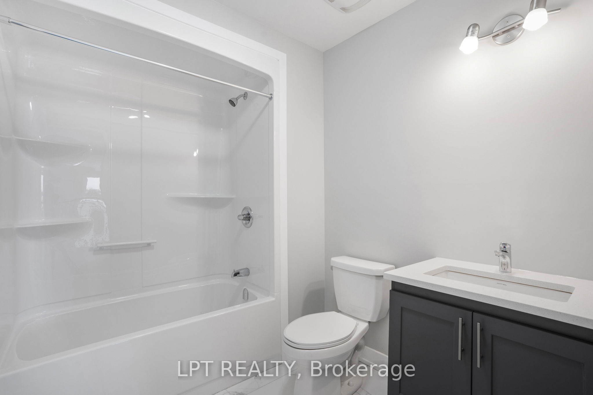 945 Katia Street Property Photo 29