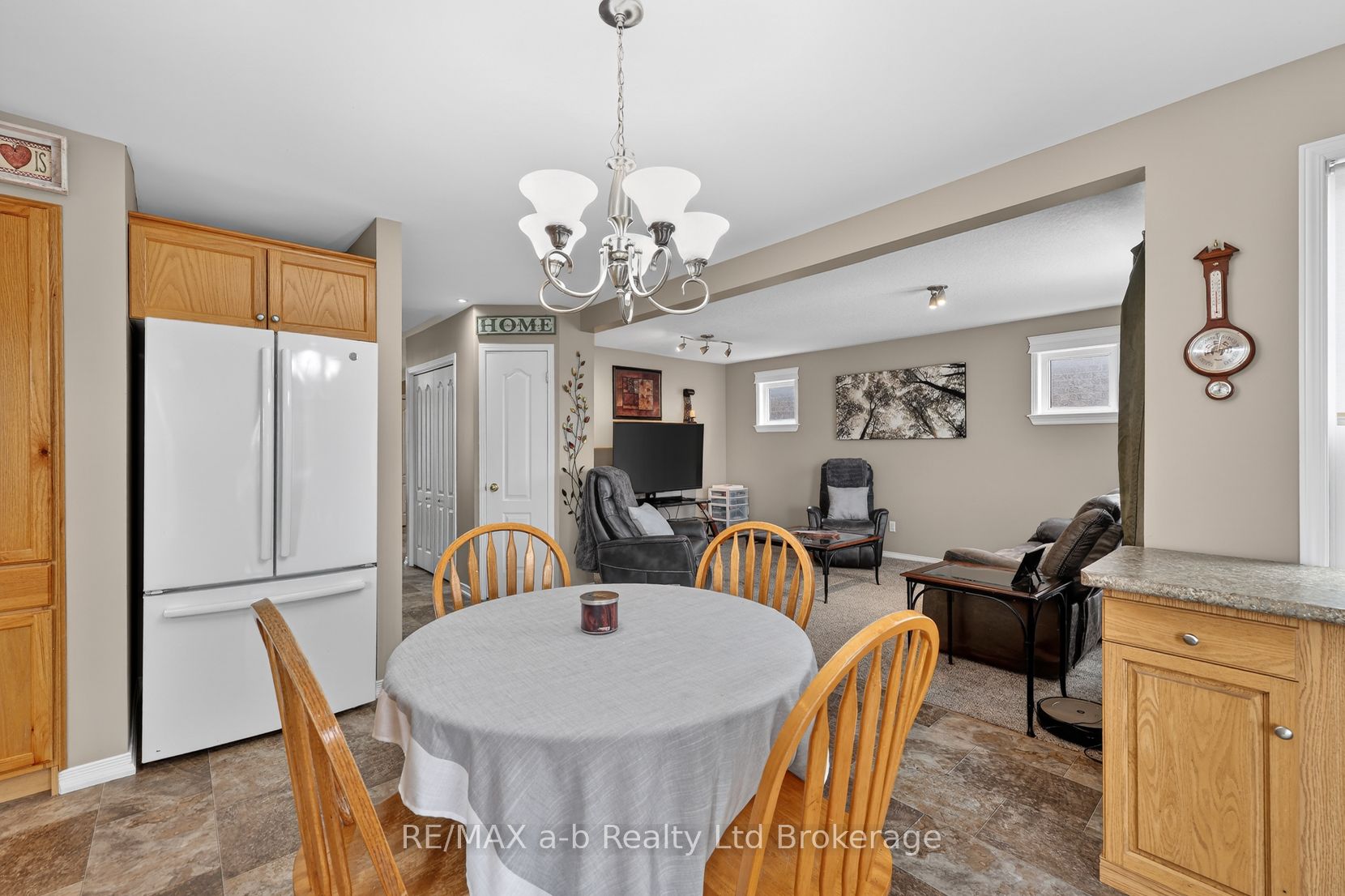 20 Owen Street Property Photo 14