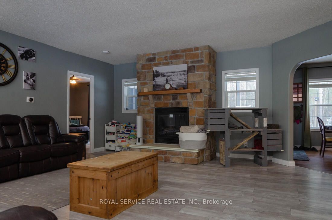 549 Turk Road Property Photo 8