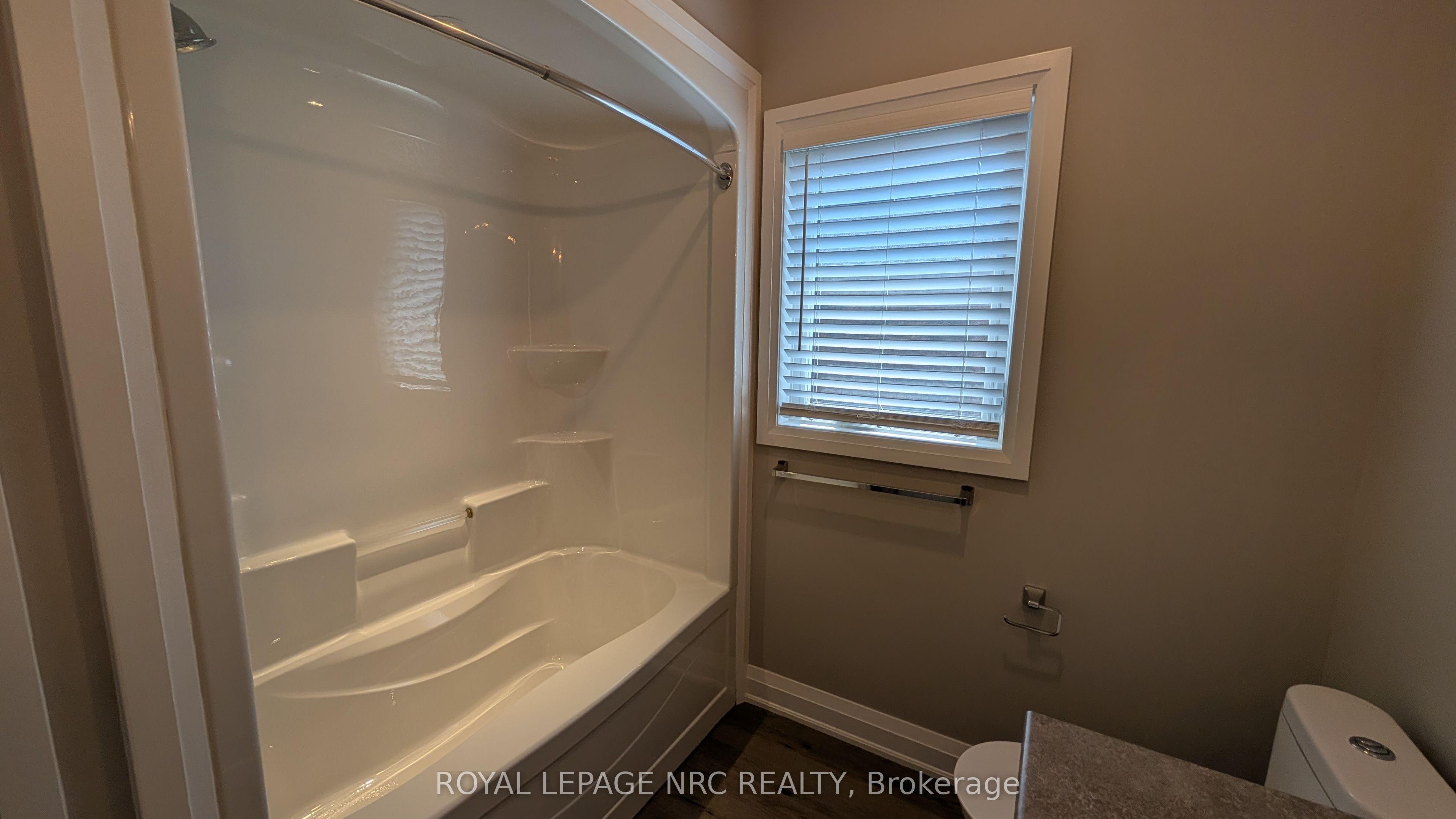 37a Ormonde Avenue Property Photo 17