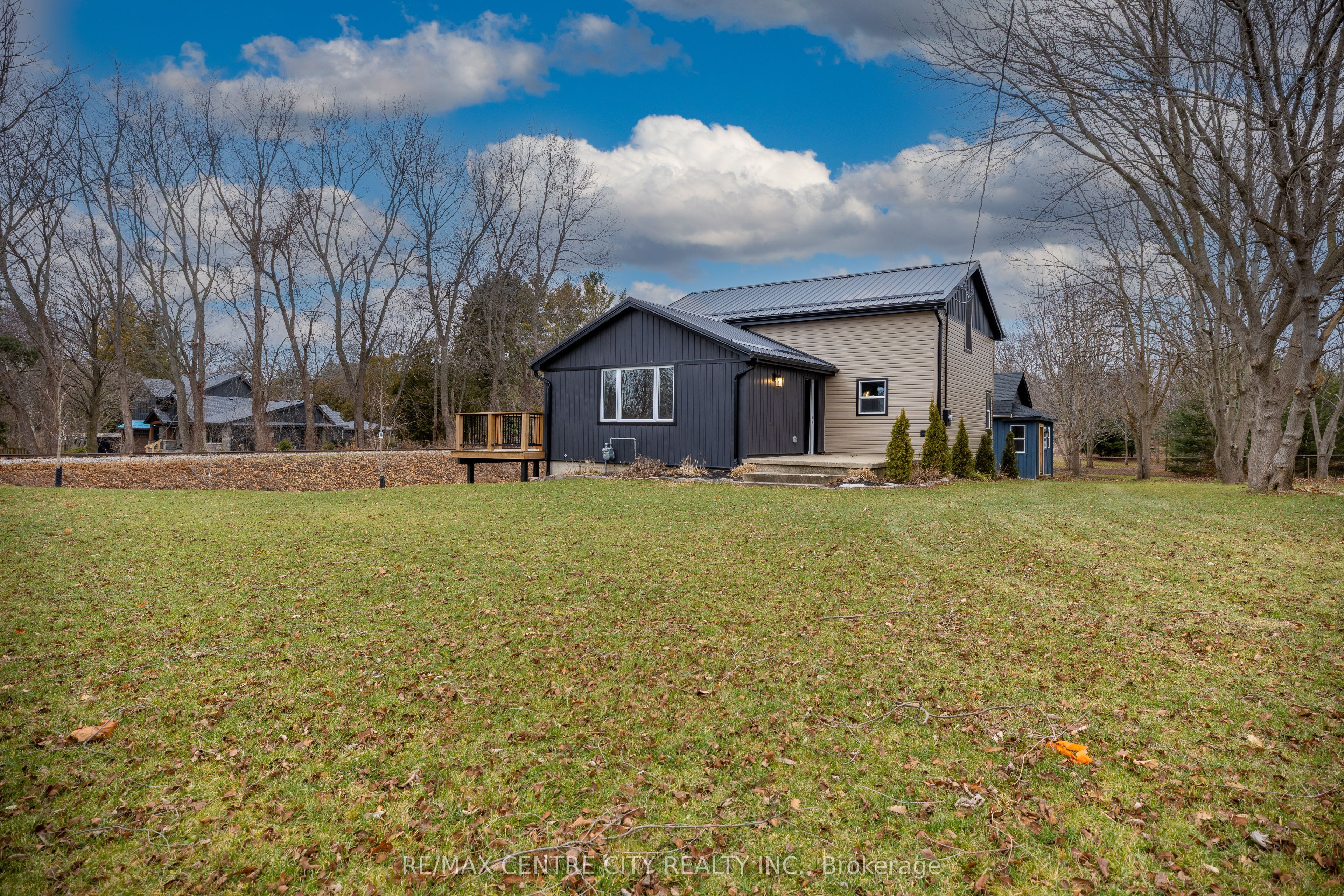 42400 John Wise Line Property Photo 4