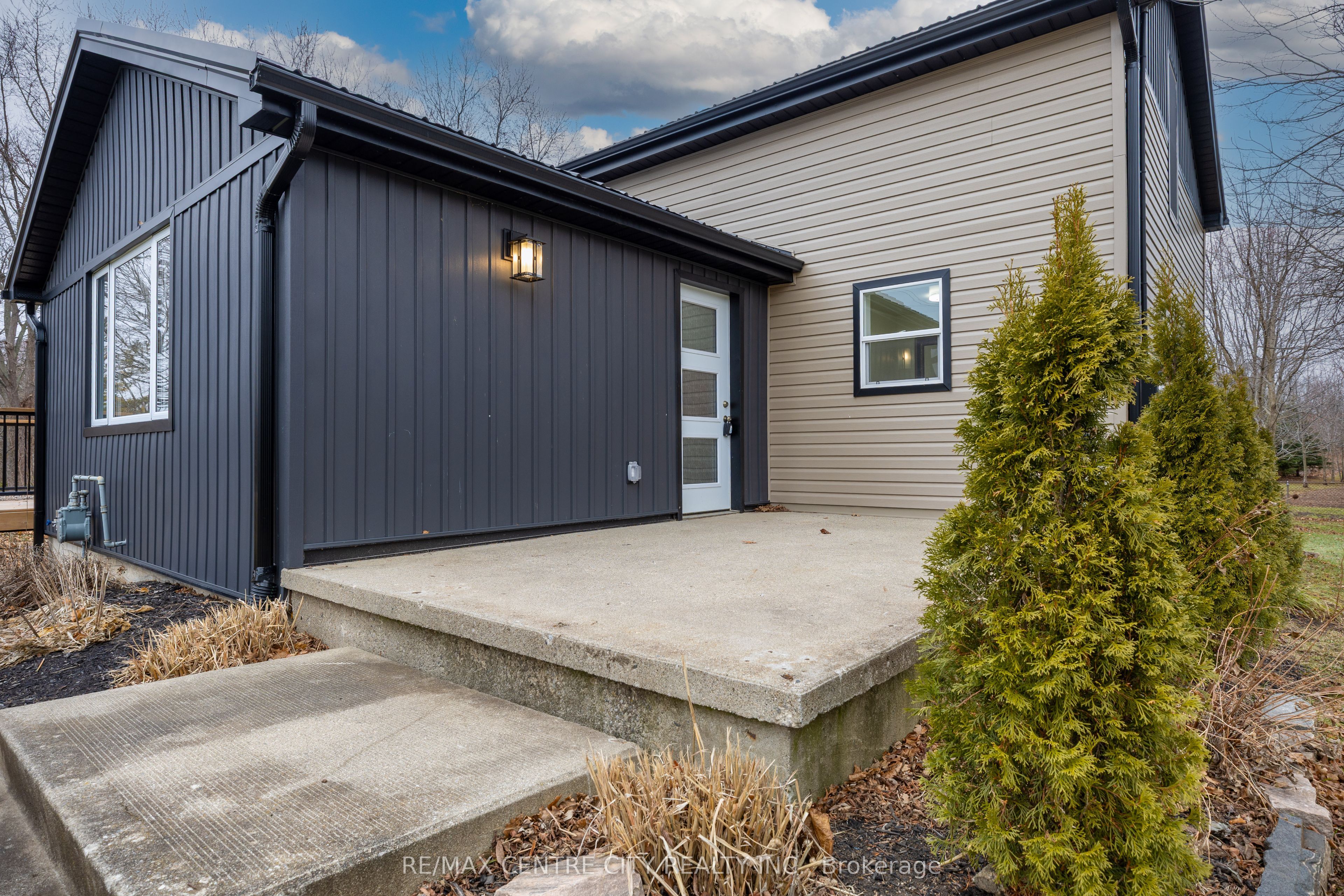 42400 John Wise Line Property Photo 10