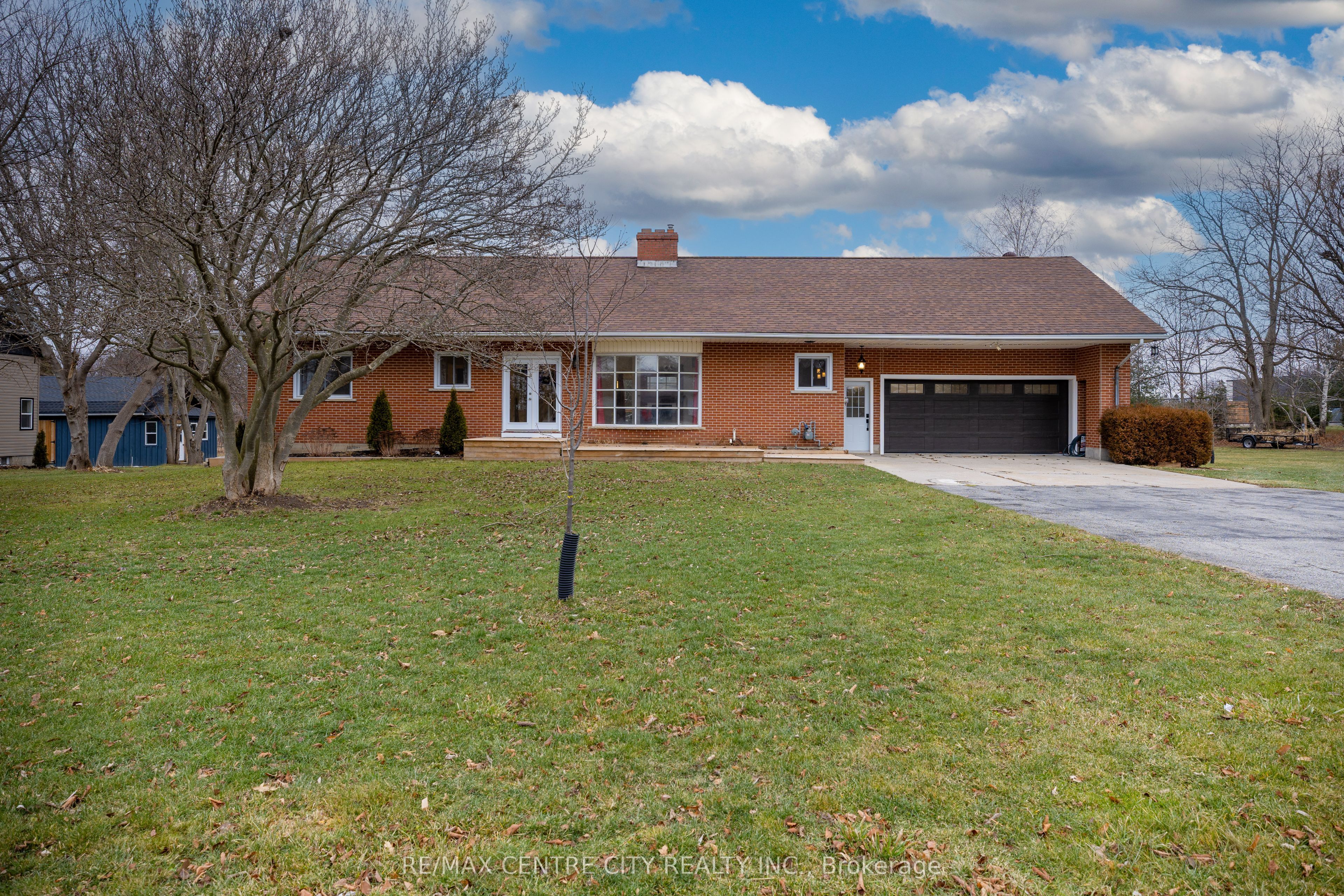 42420 John Wise Line Property Photo 1