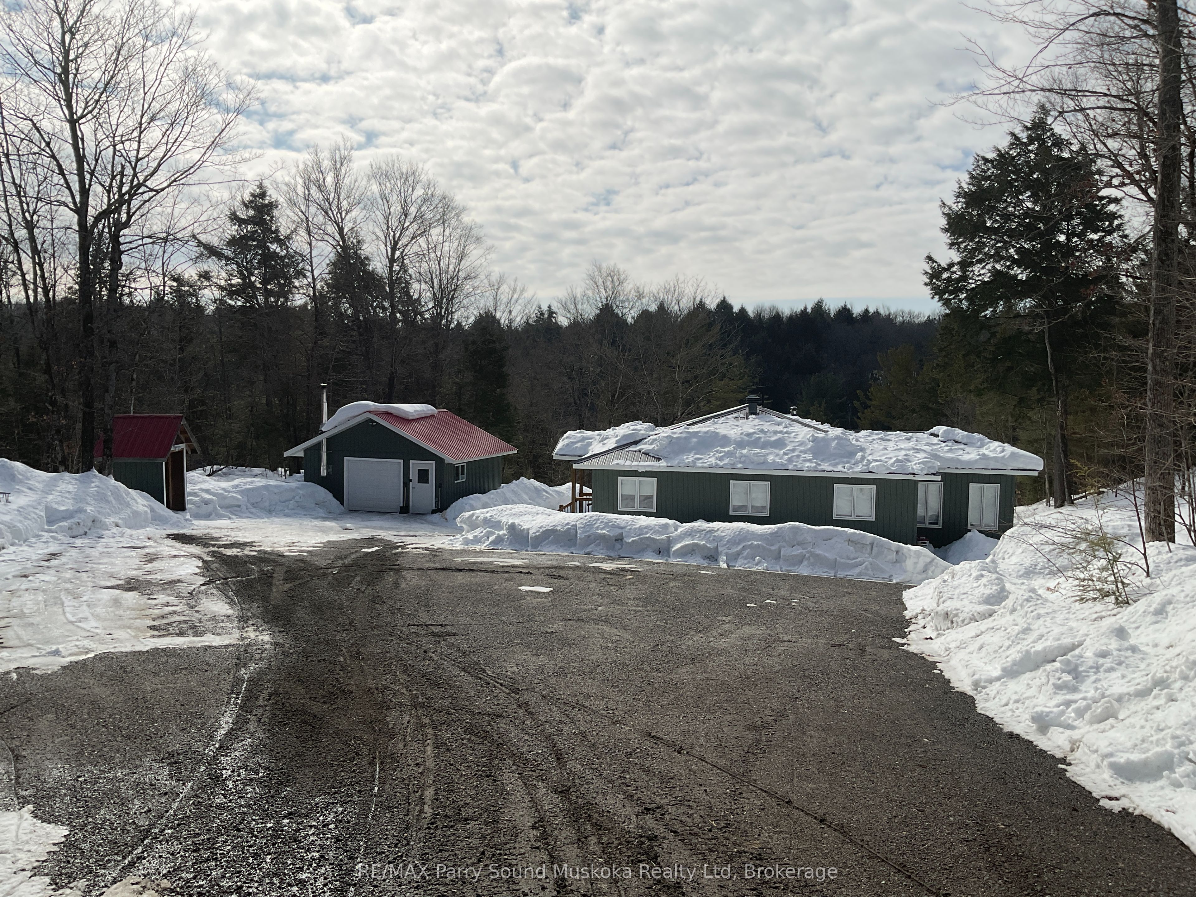 161 - 25 Balsam Creek Road Property Photo 10