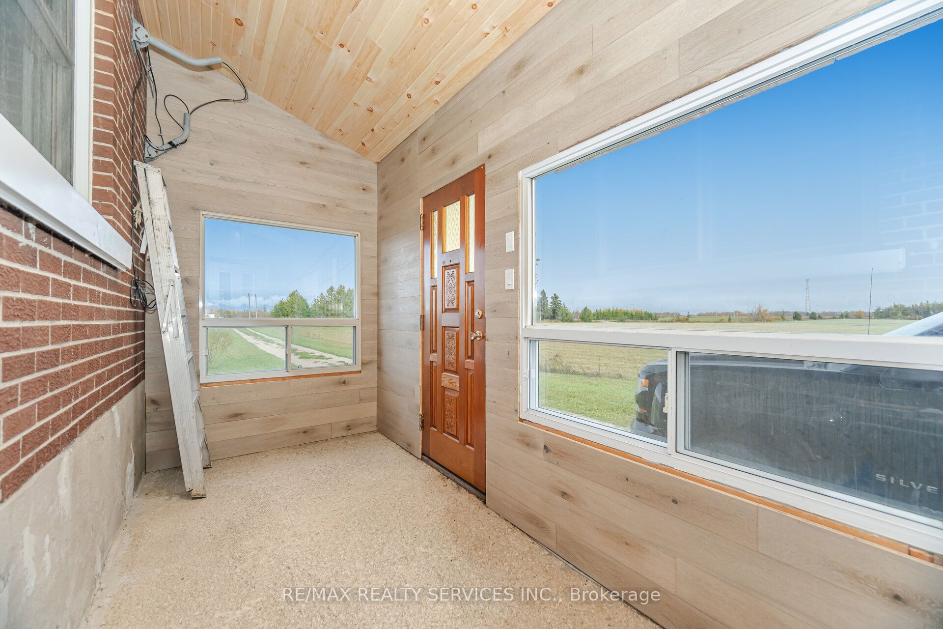764059 240 Side Road Property Photo 15