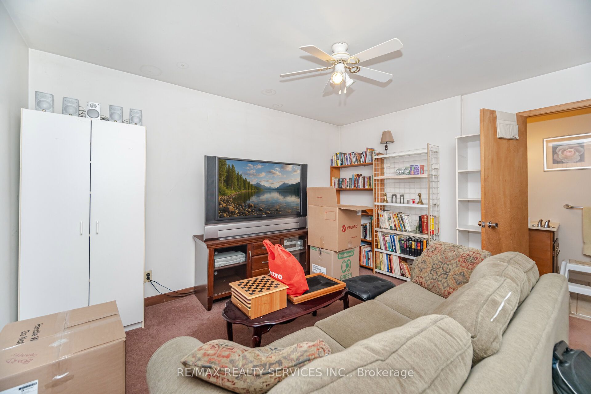 764059 240 Side Road Property Photo 30