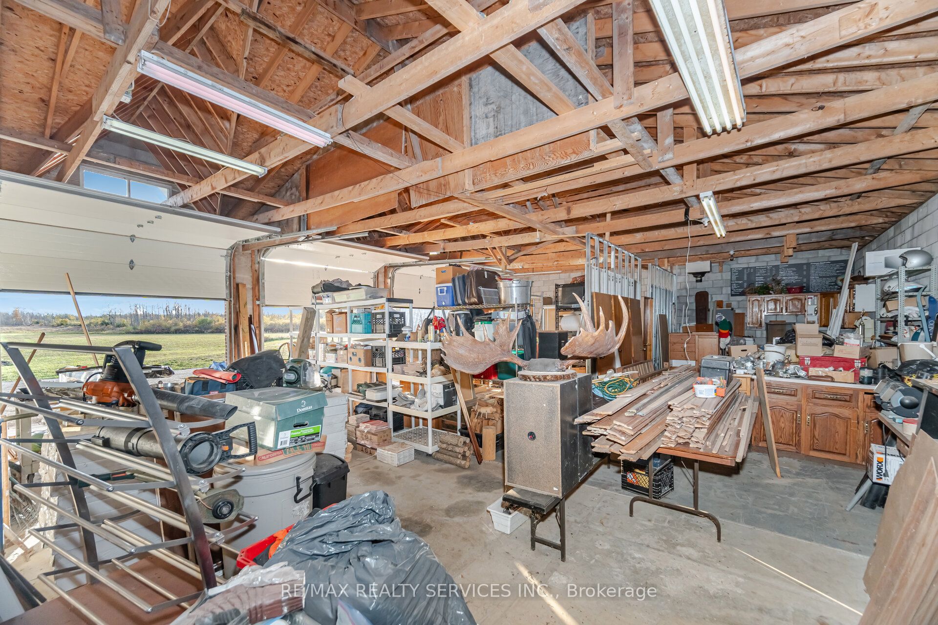 764059 240 Side Road Property Photo 37