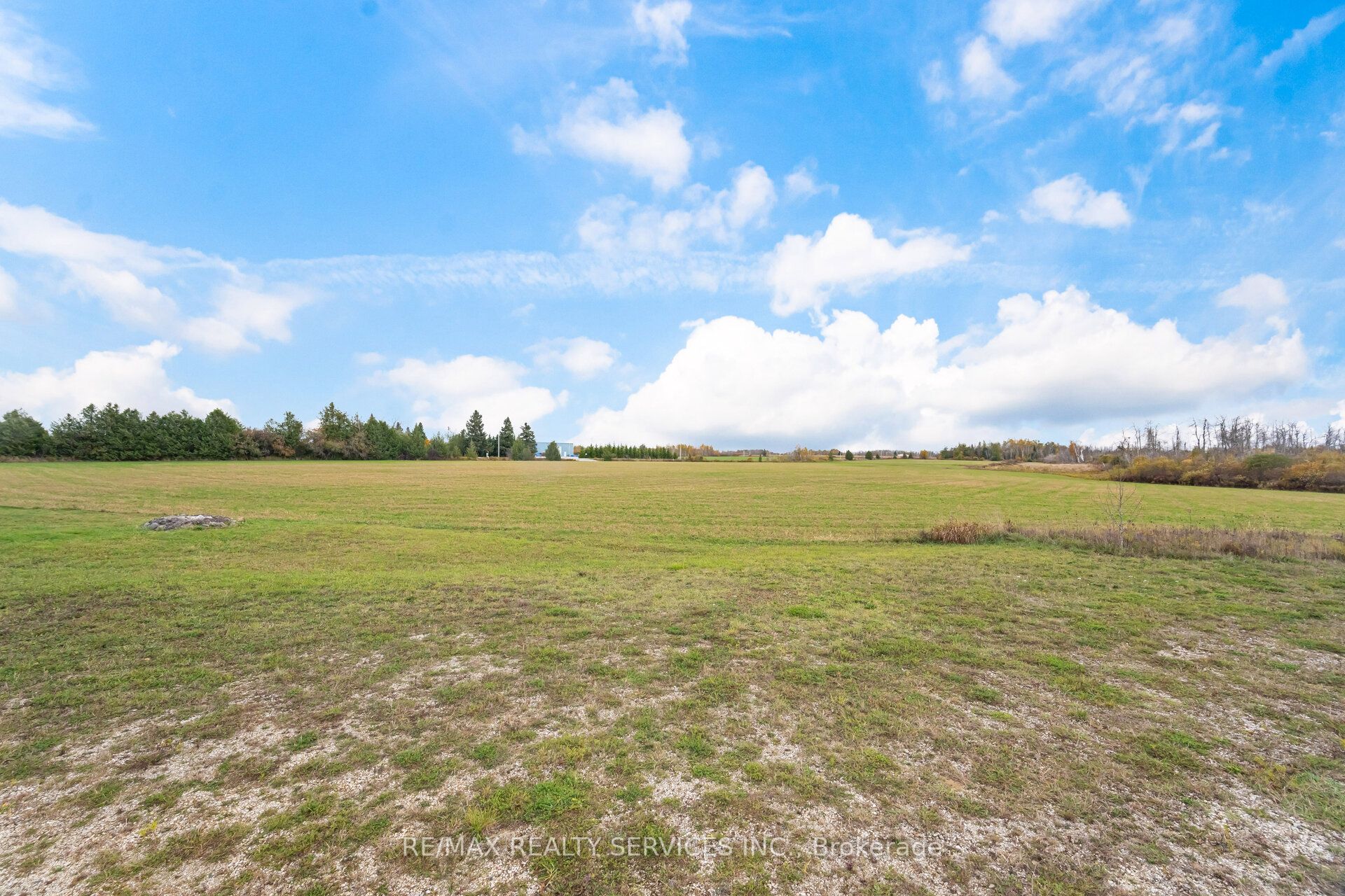 764059 240 Side Road Property Photo 42