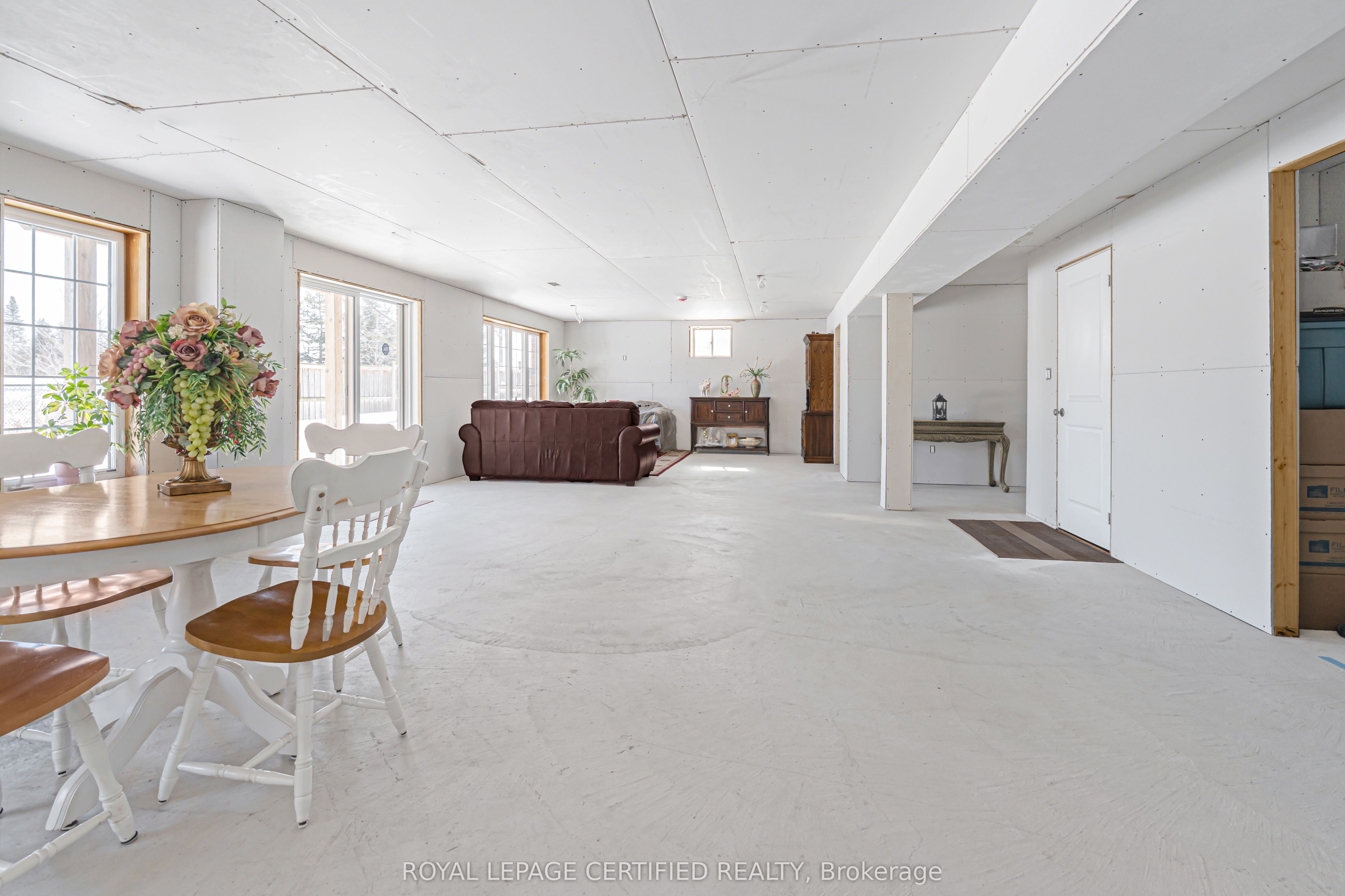 57 Benson Avenue Property Photo 37