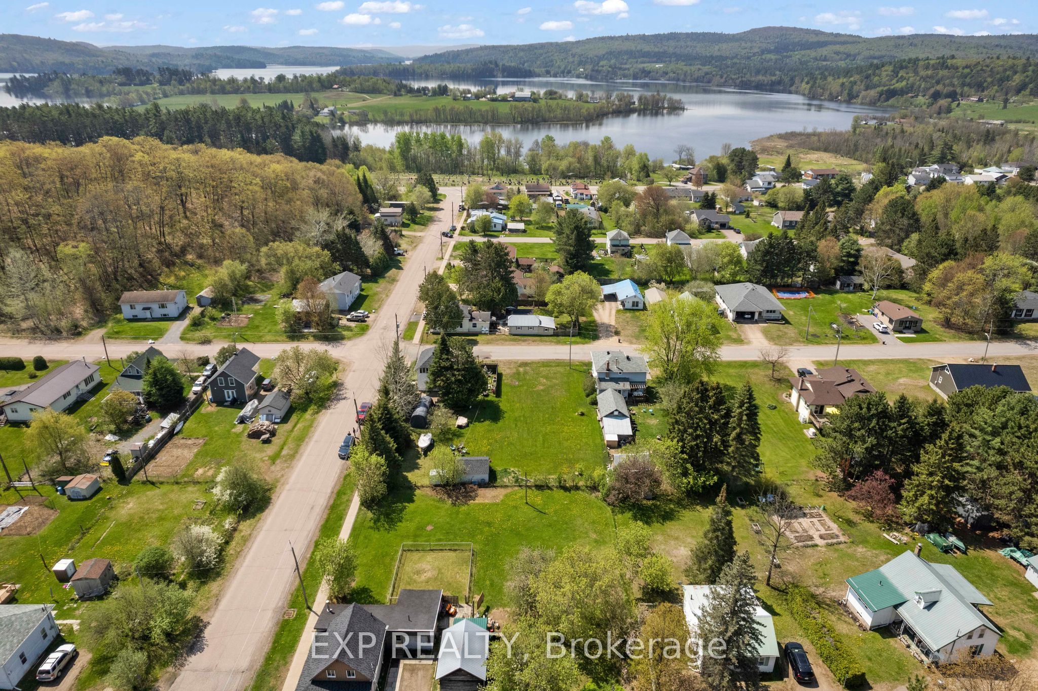 00 Casey Street Property Photo 4