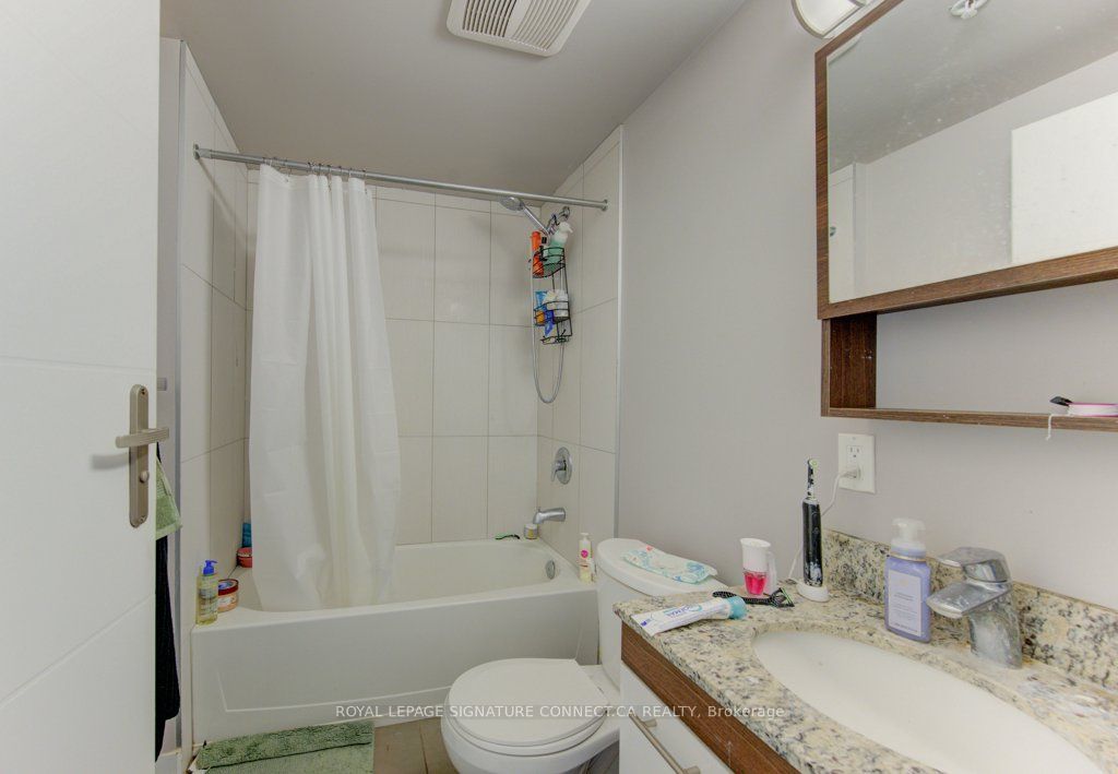 250 Albert Street 705 Property Photo 24