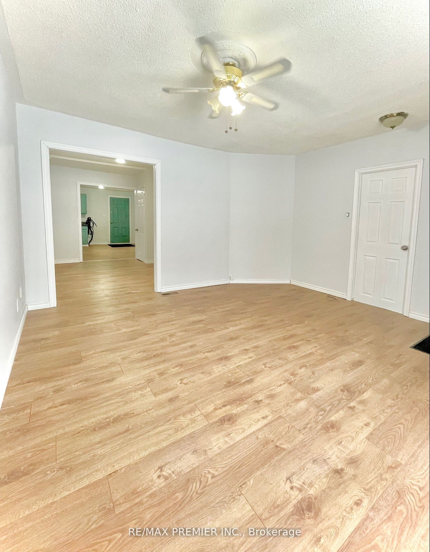 365 Bessie Avenue Property Photo 23