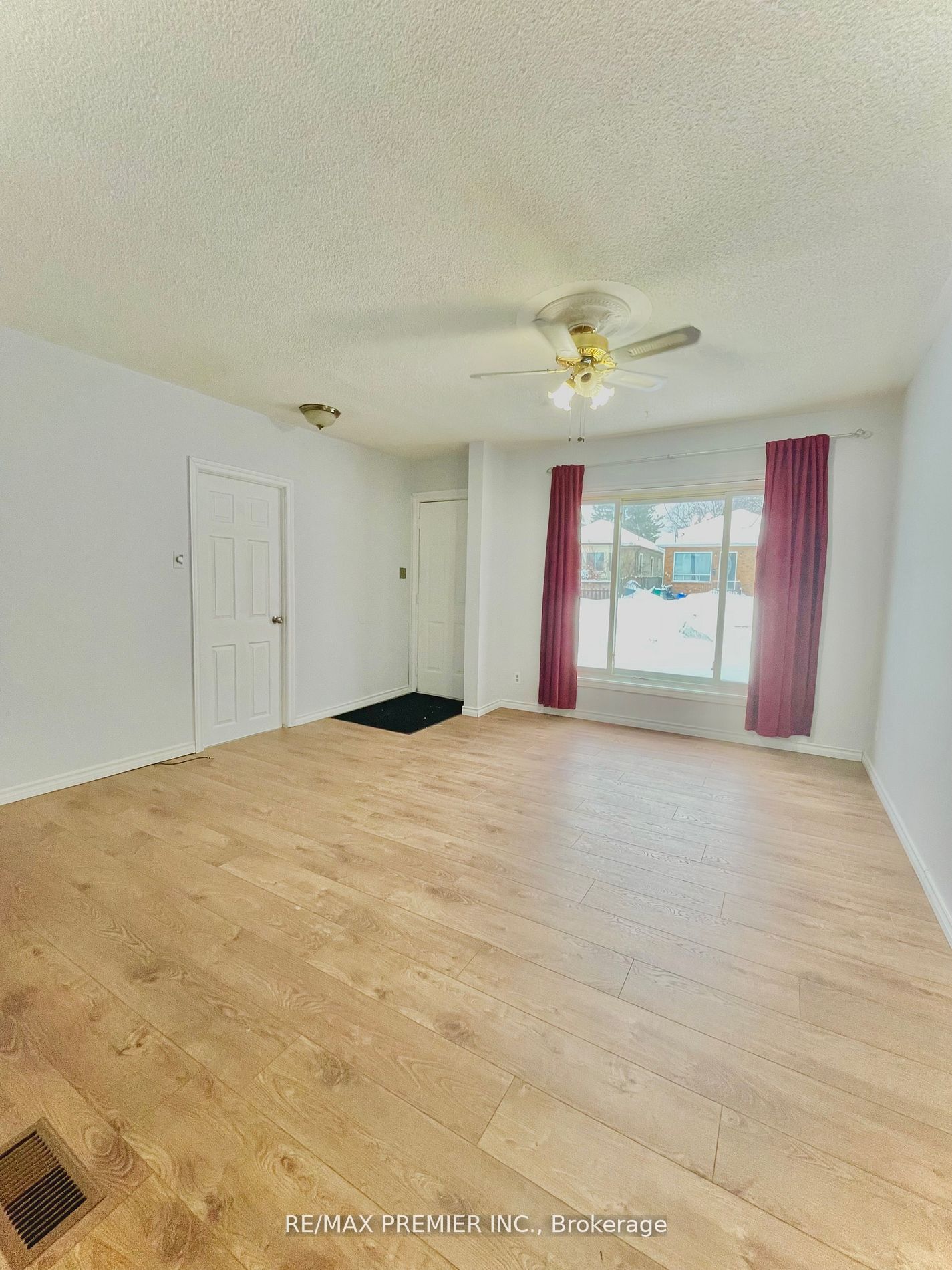 365 Bessie Avenue Property Photo 25