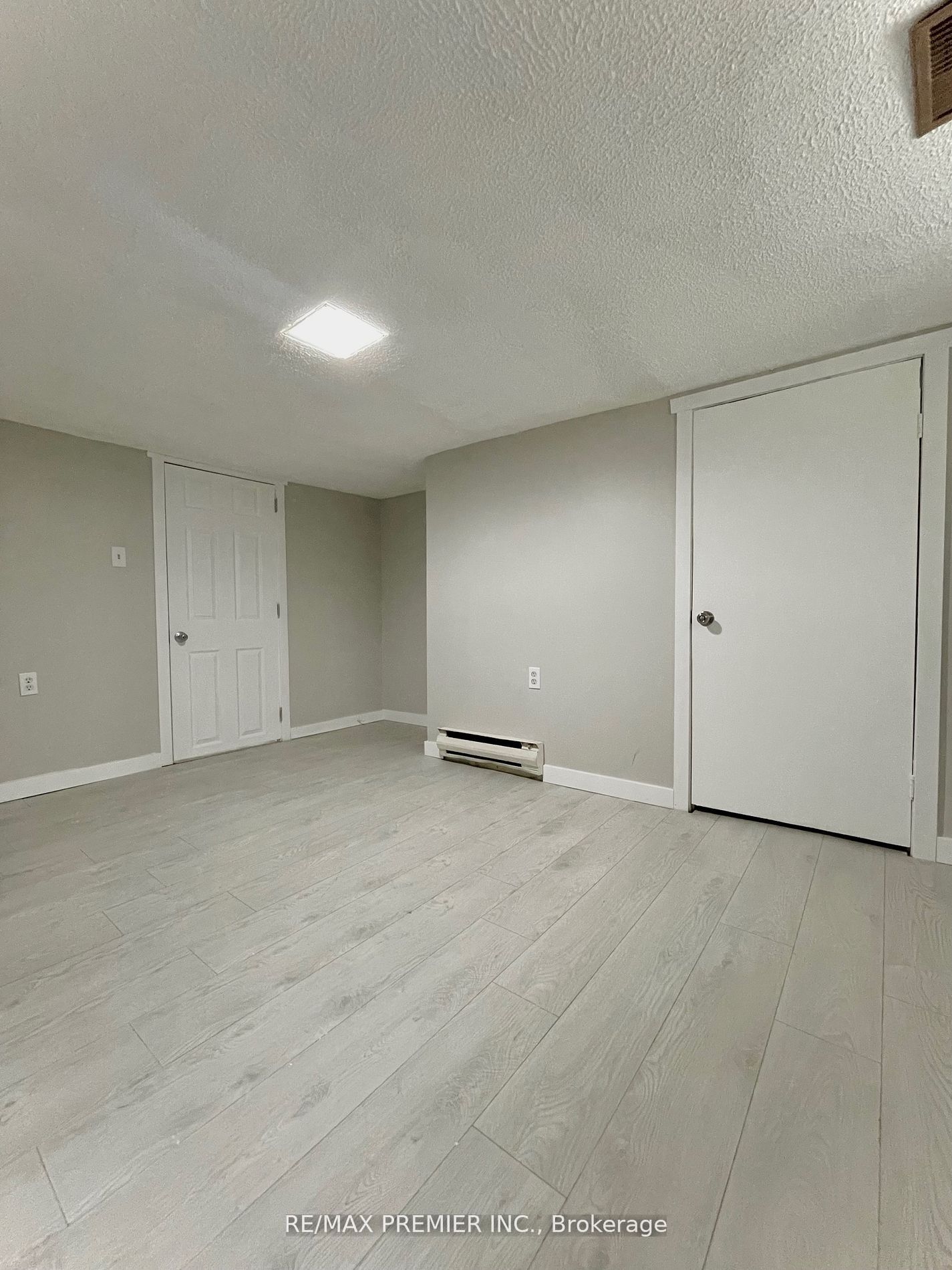 365 Bessie Avenue Property Photo 31