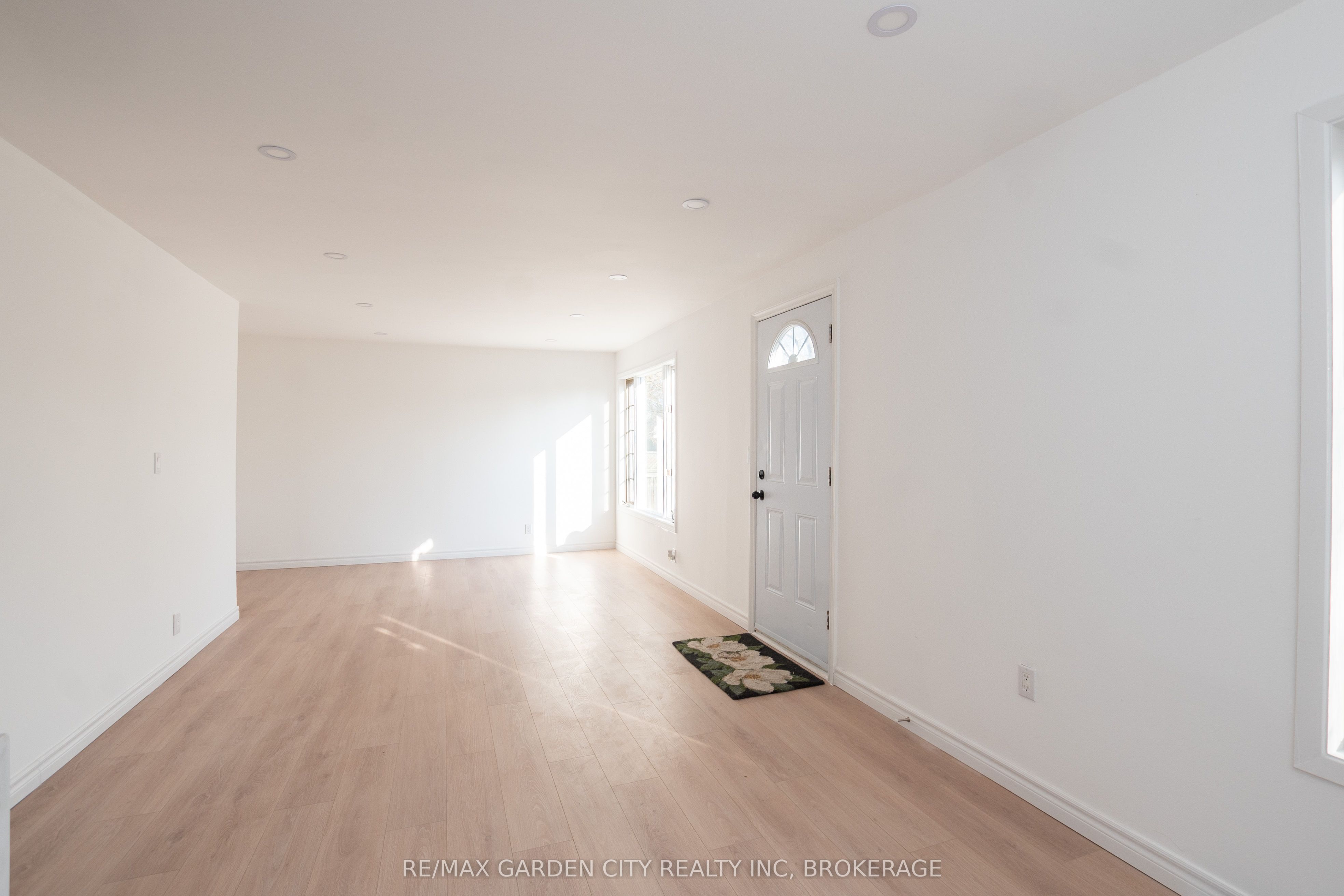 9 Fir Avenue Property Photo 4