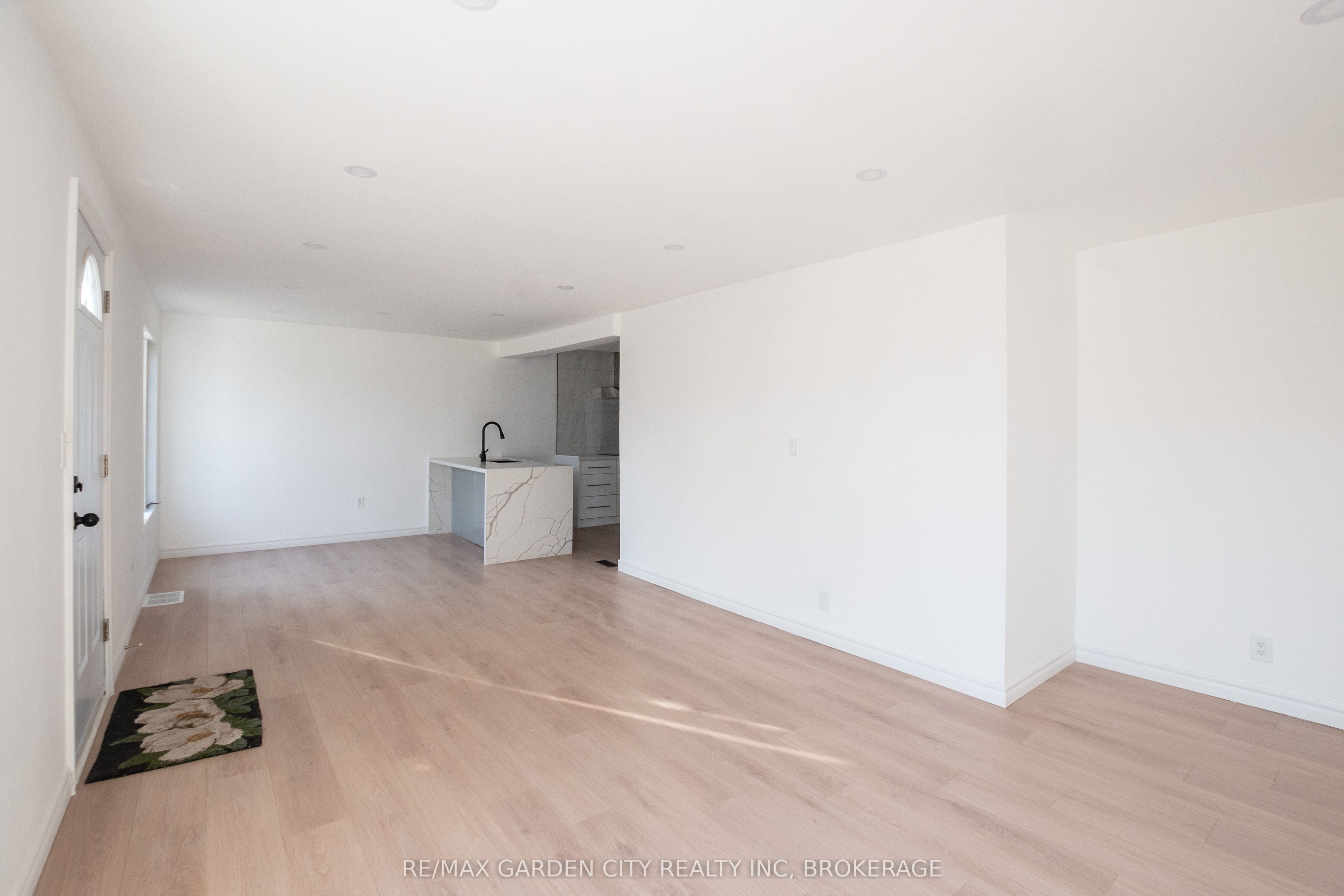 9 Fir Avenue Property Photo 6