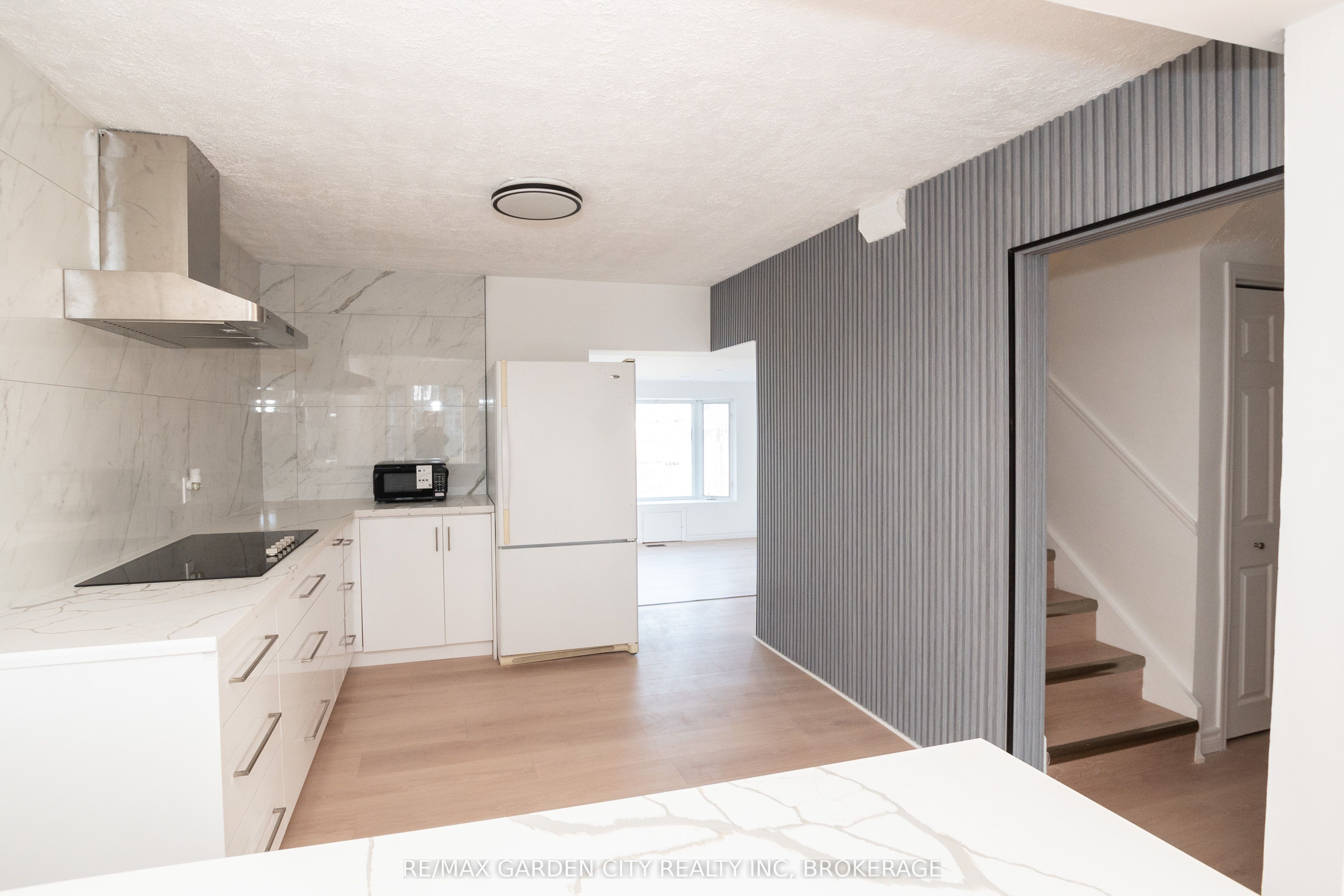 9 Fir Avenue Property Photo 9