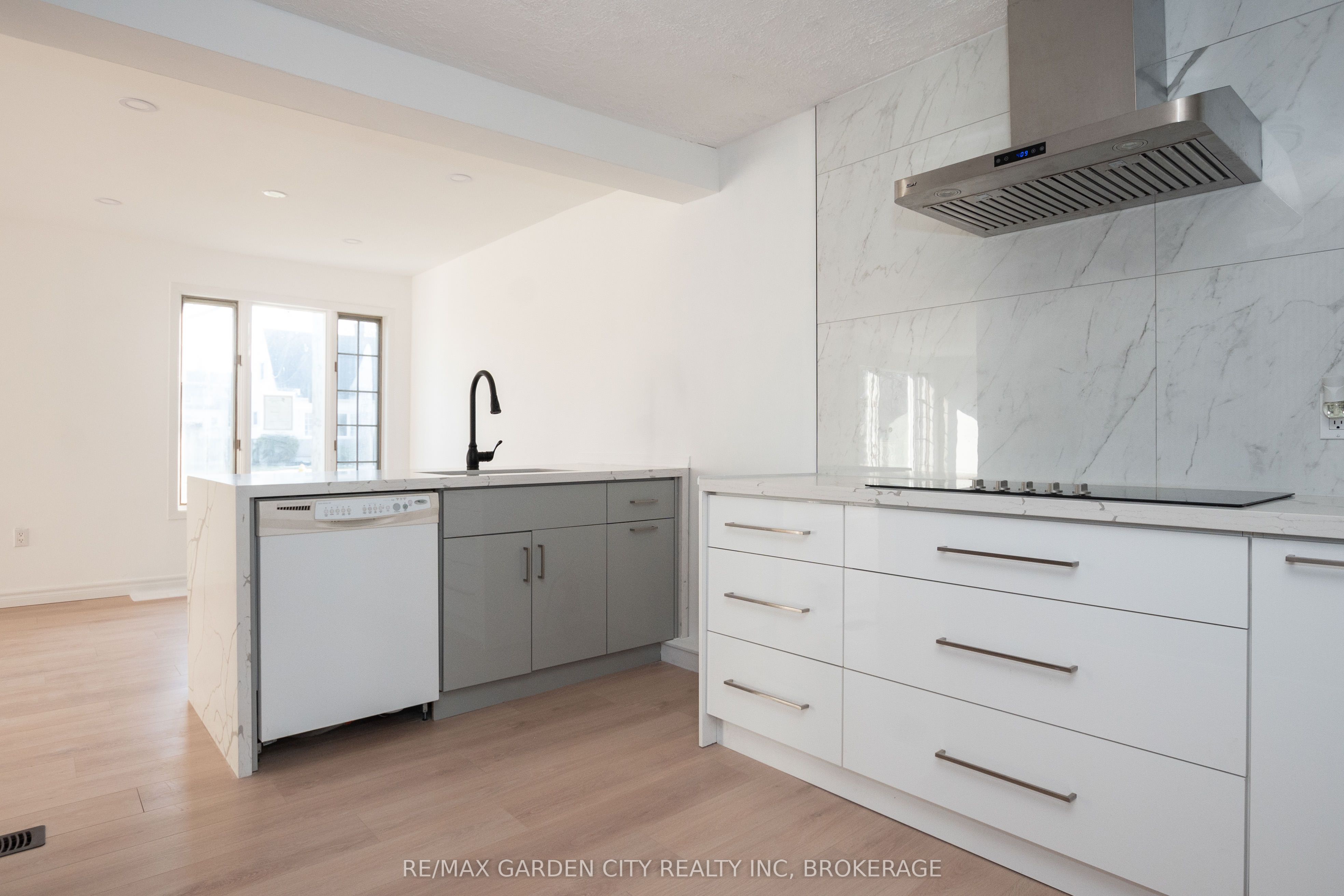 9 Fir Avenue Property Photo 10
