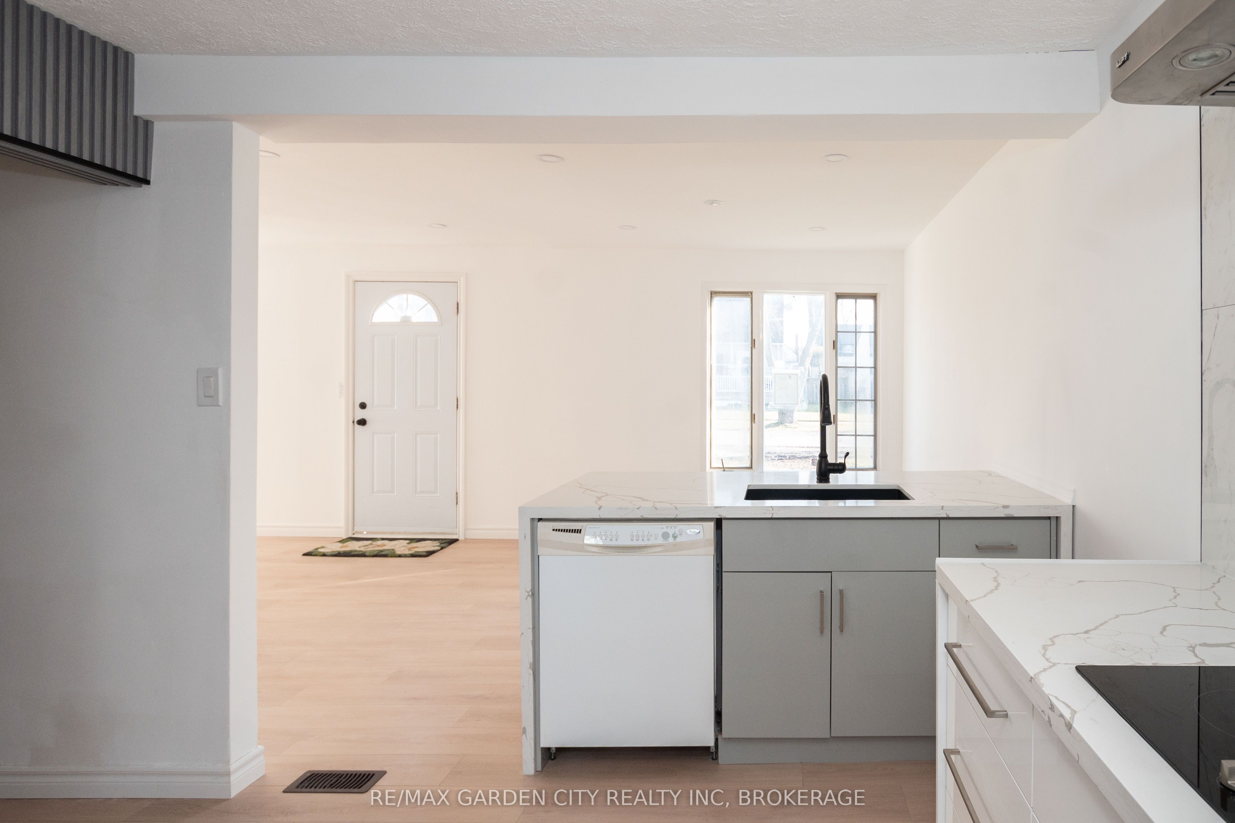 9 Fir Avenue Property Photo 11
