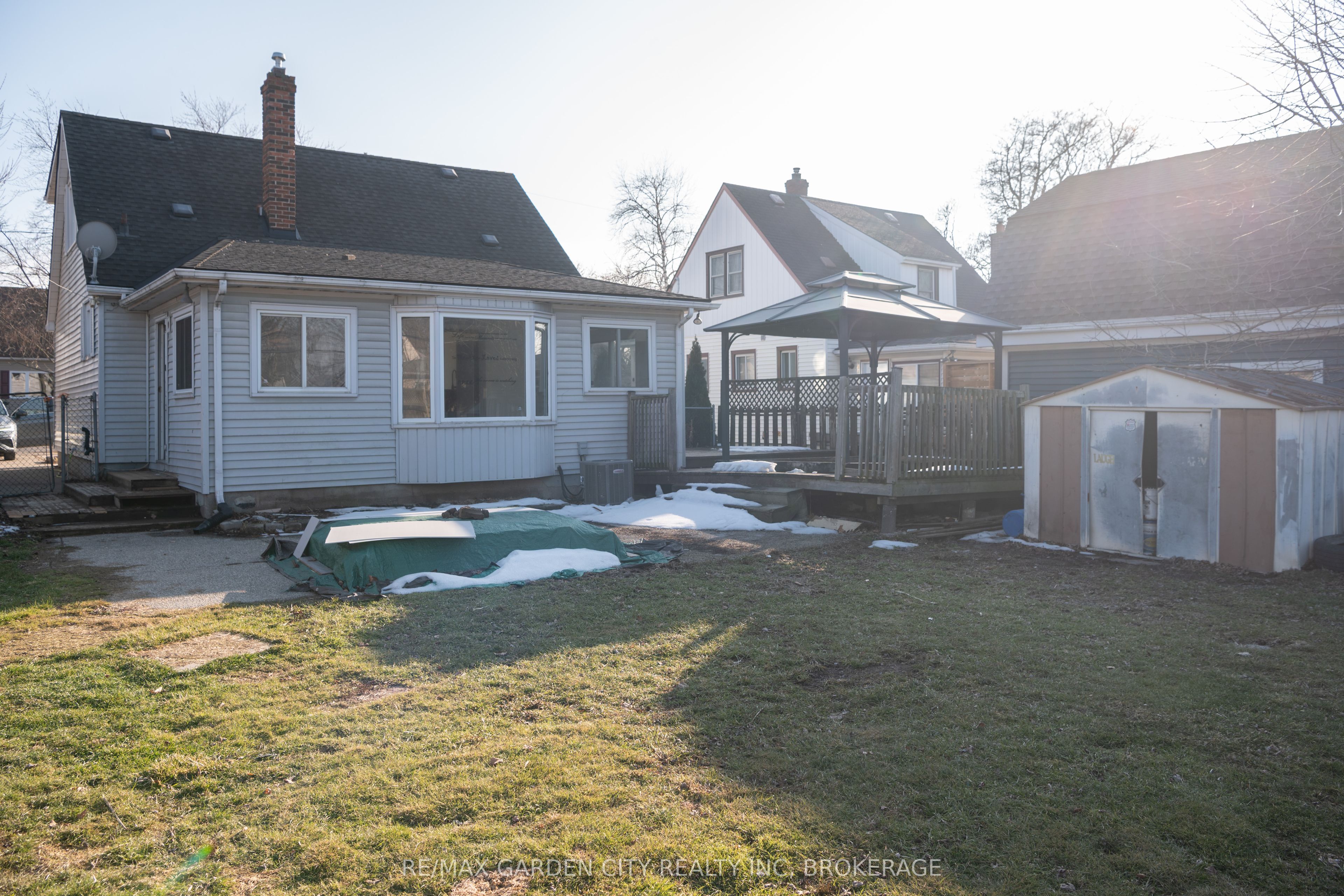 9 Fir Avenue Property Photo 37