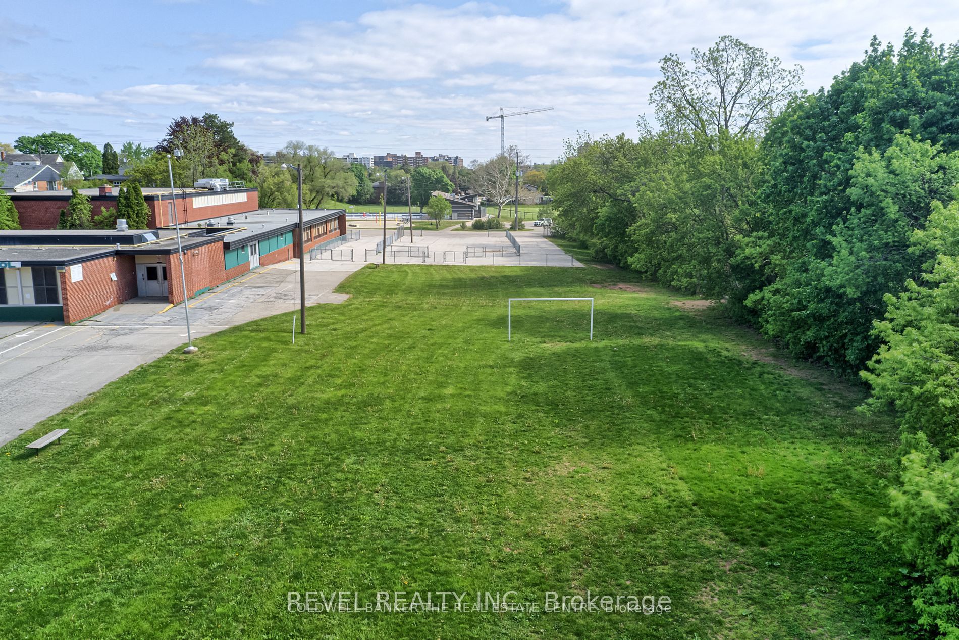 45 Randall Avenue Property Photo 7