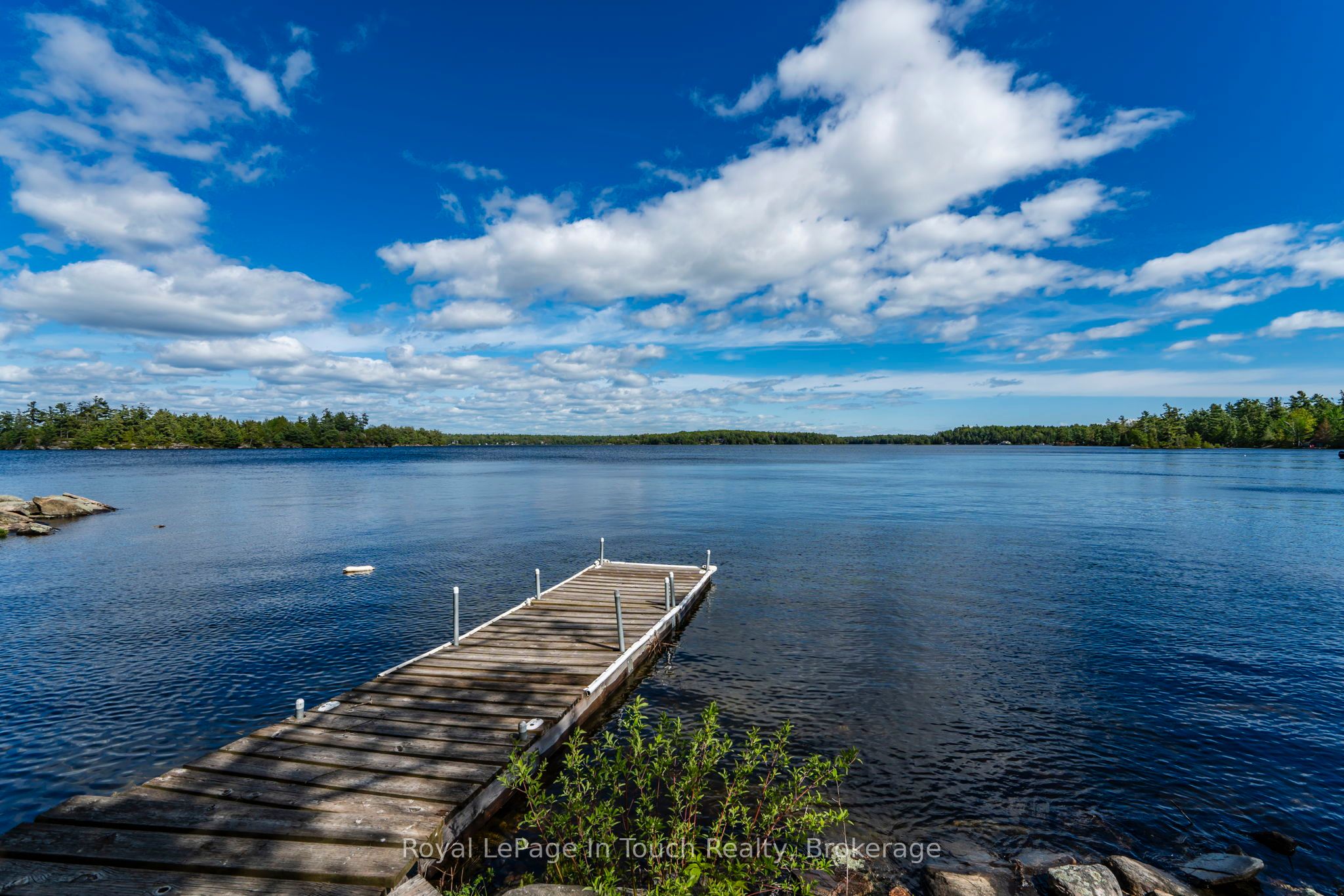 1916 Six Mile Lake Shore Island Property Photo 15