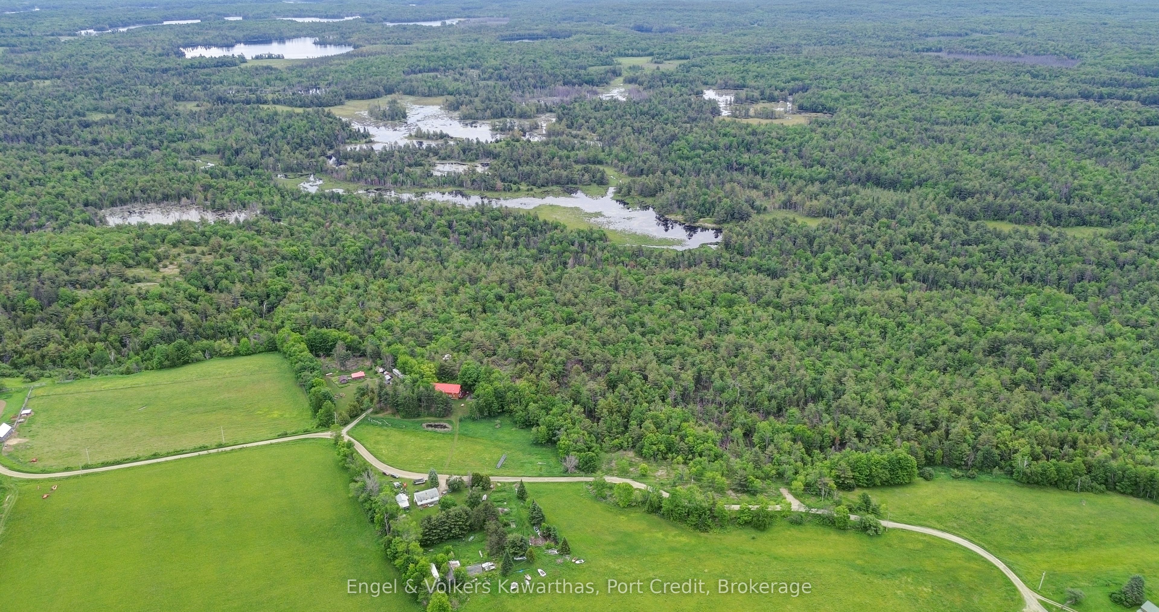 2449 The Ridge Road Property Photo 6