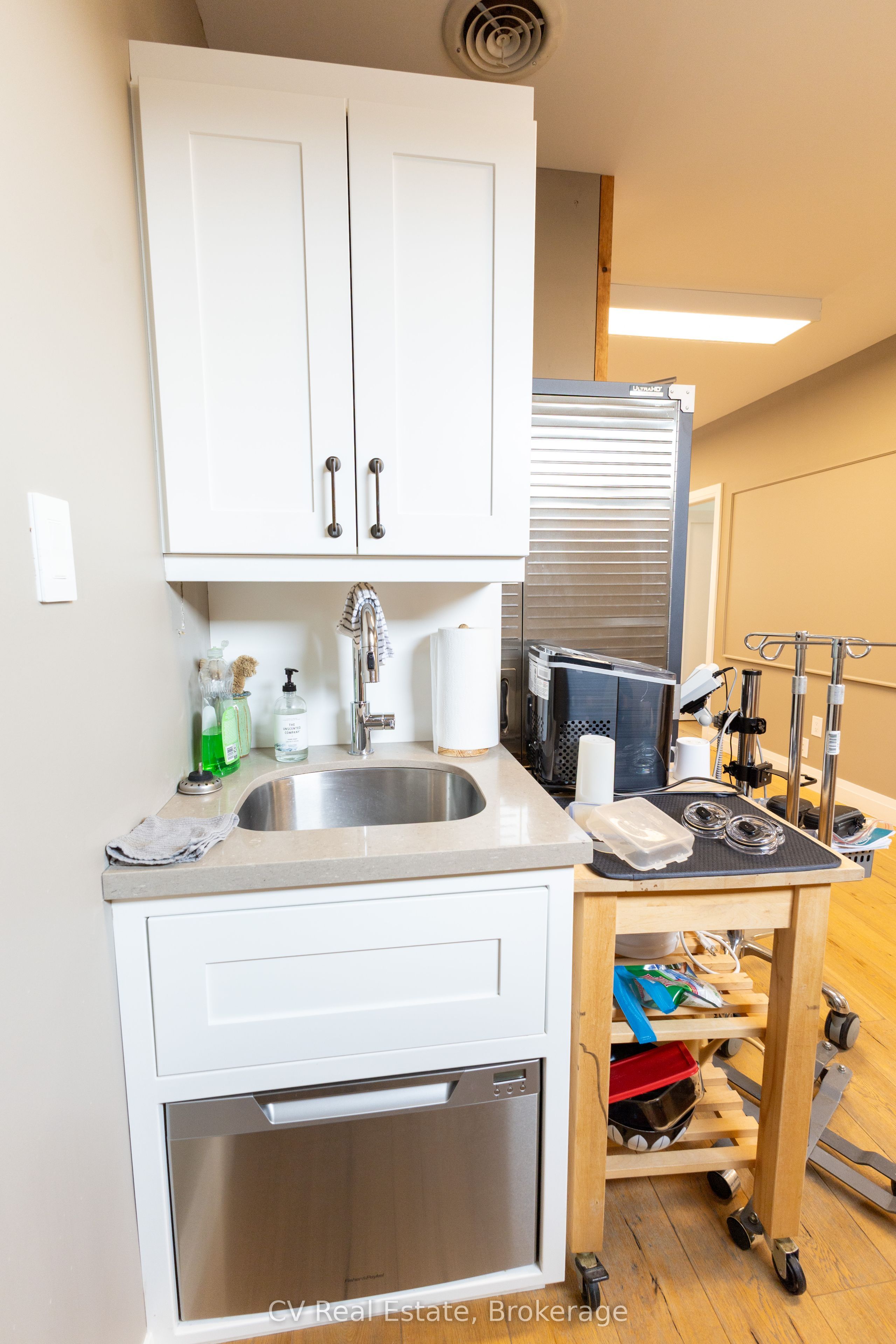 10 Brunel Road Property Photo 15