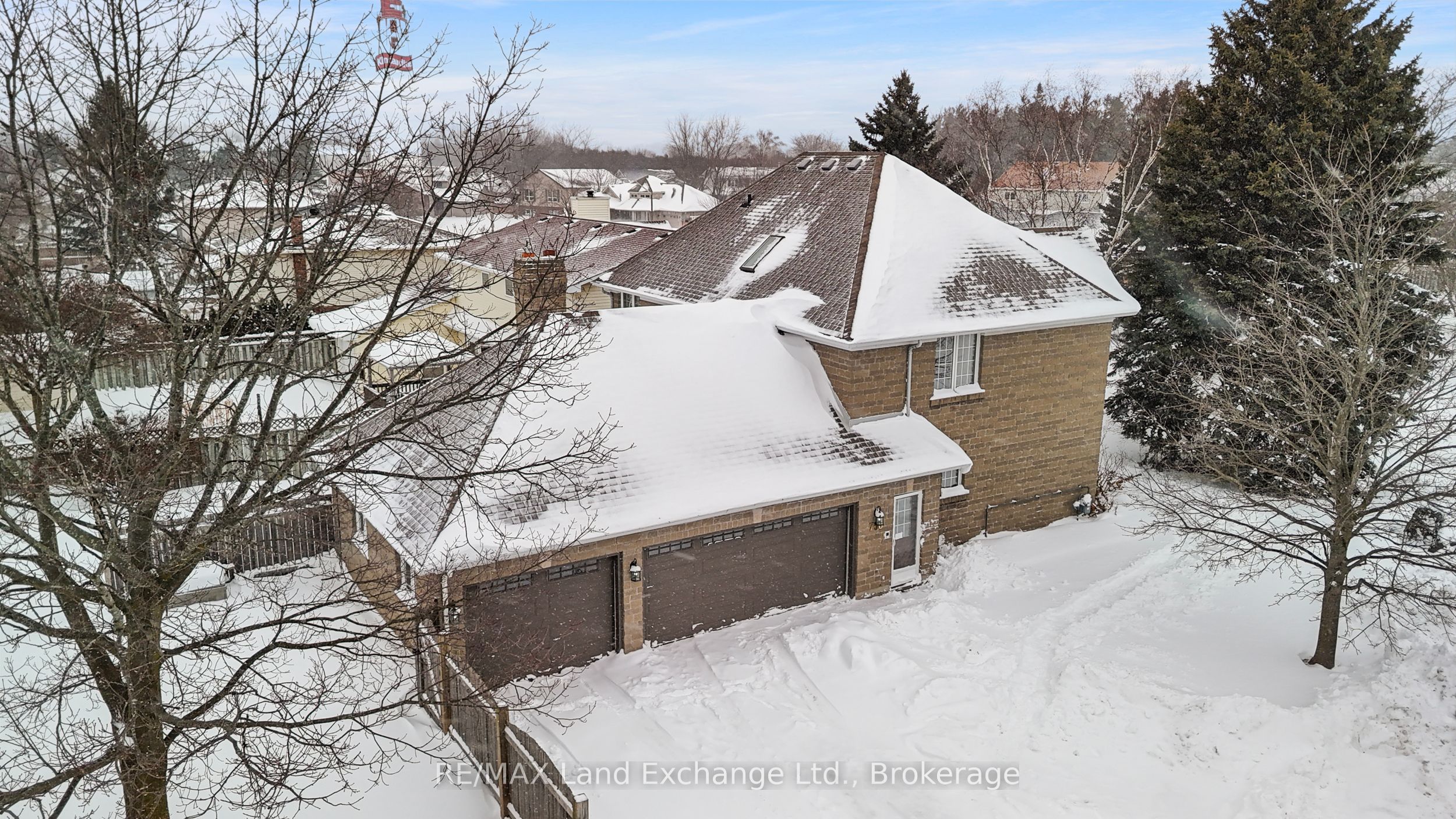 750 Mcpherson Crescent Property Photo 8