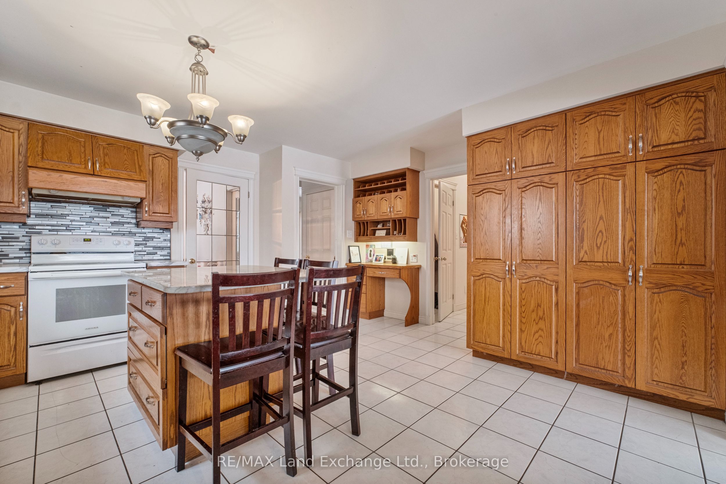 750 Mcpherson Crescent Property Photo 14