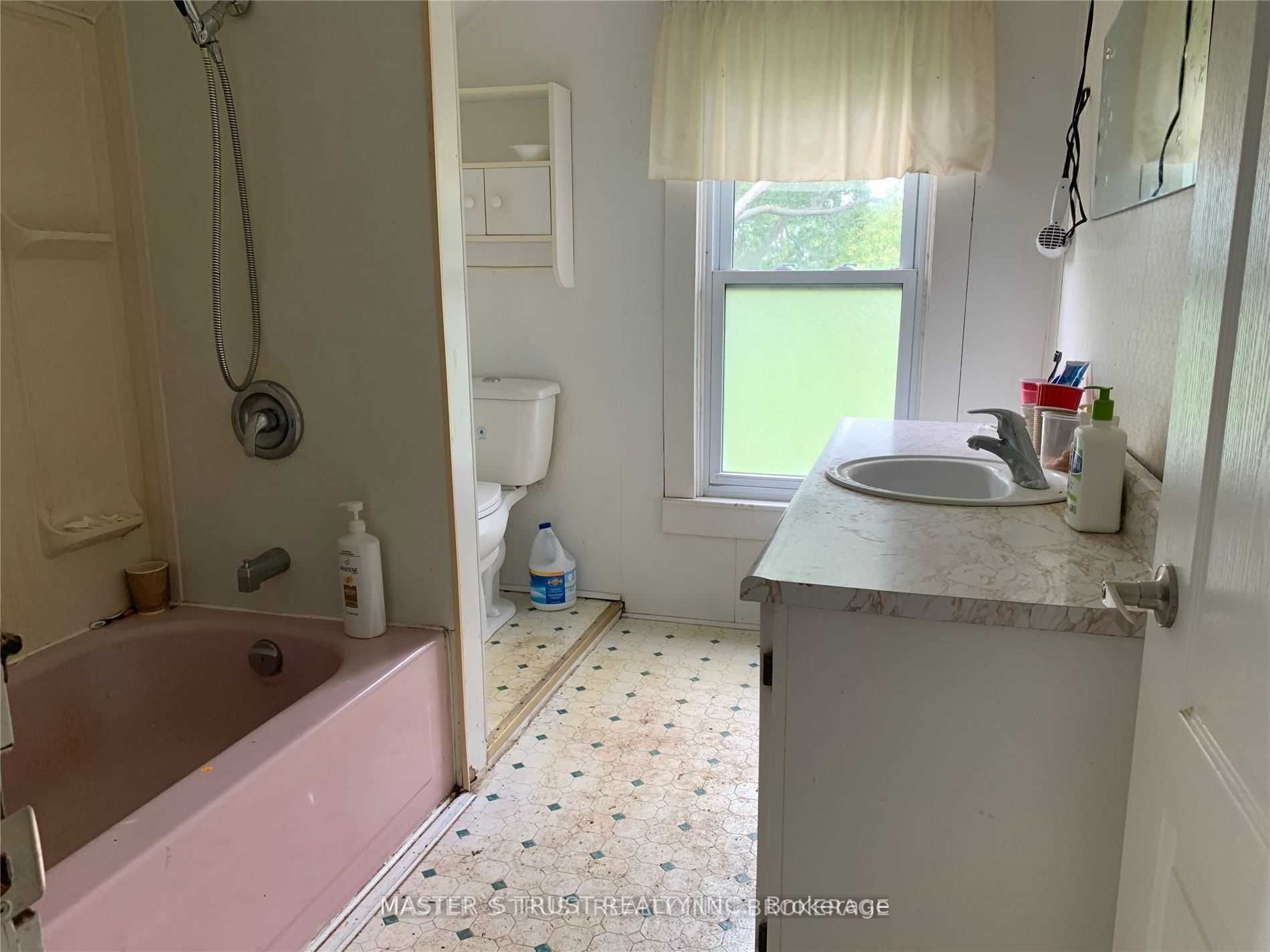 43621 Highway 3 Property Photo 17