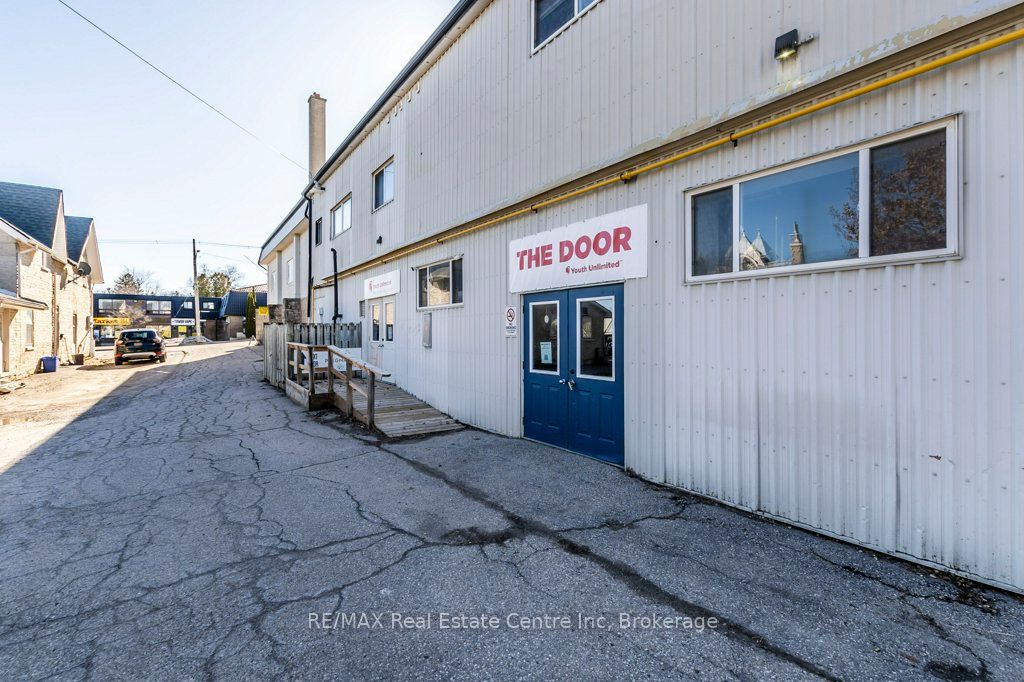 280 St Patrick Street W Property Photo 23