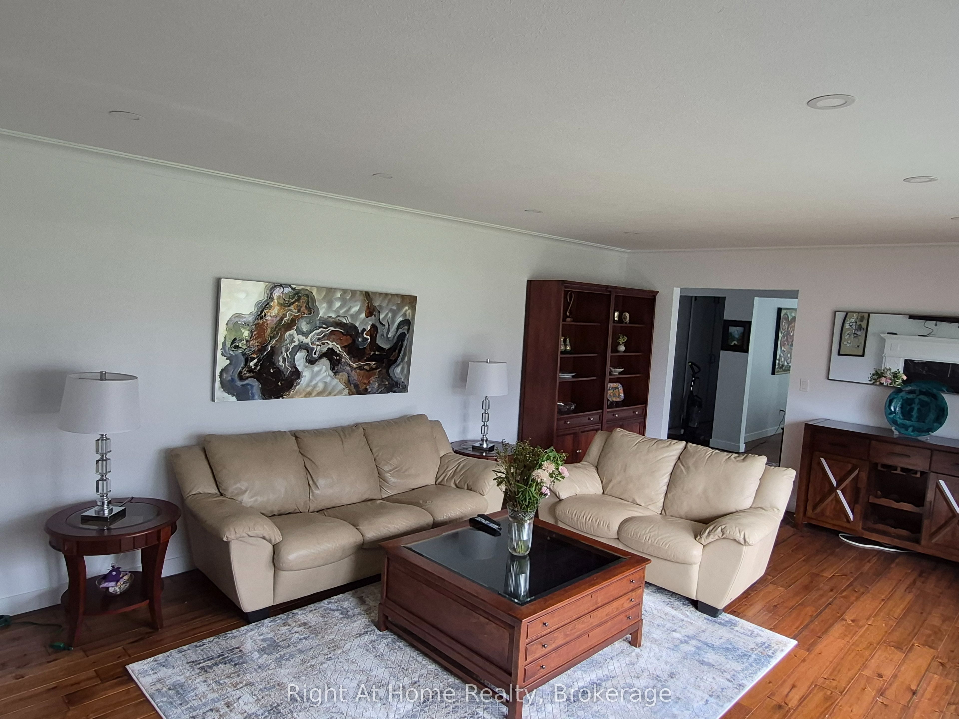 15414 Niagara Parkway Property Photo 14
