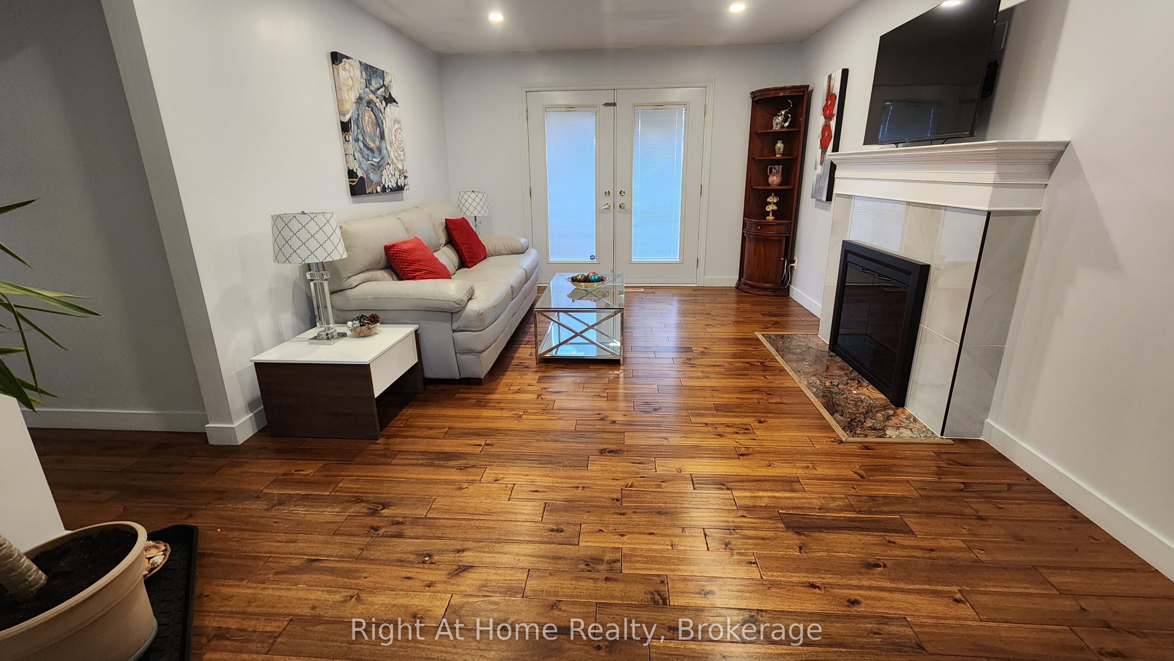 15414 Niagara Parkway Property Photo 15