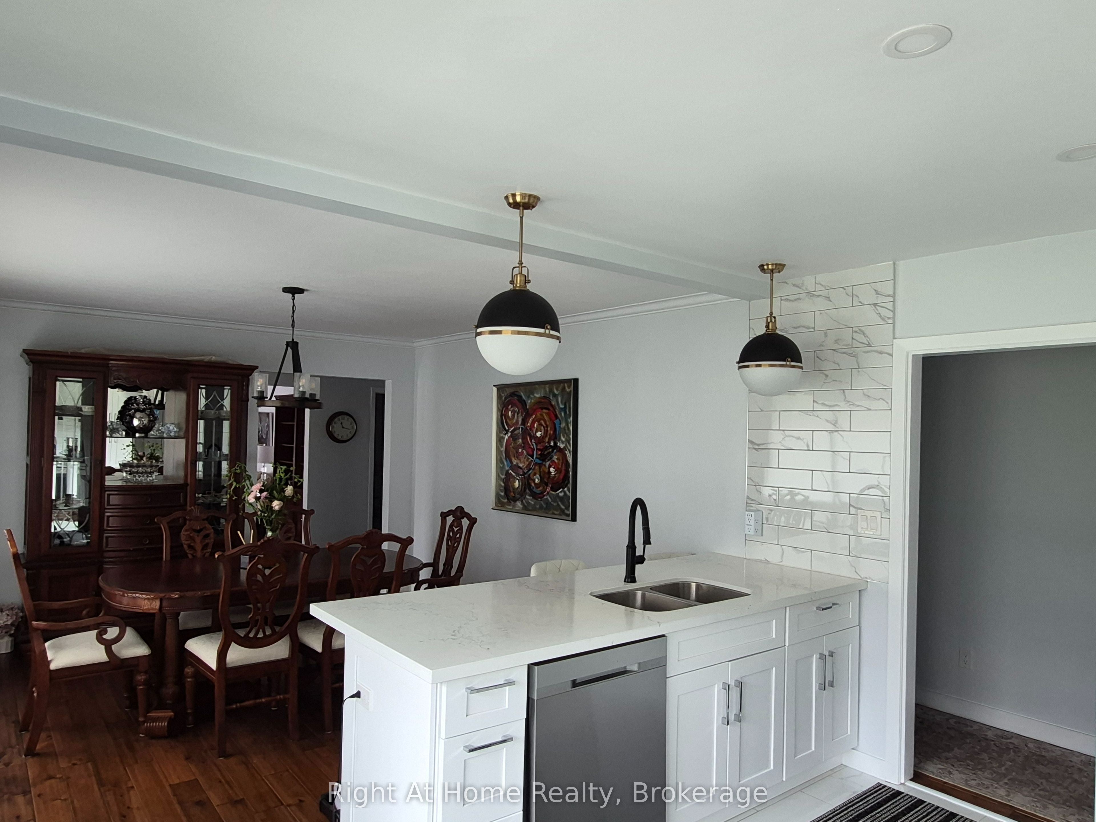 15414 Niagara Parkway Property Photo 20