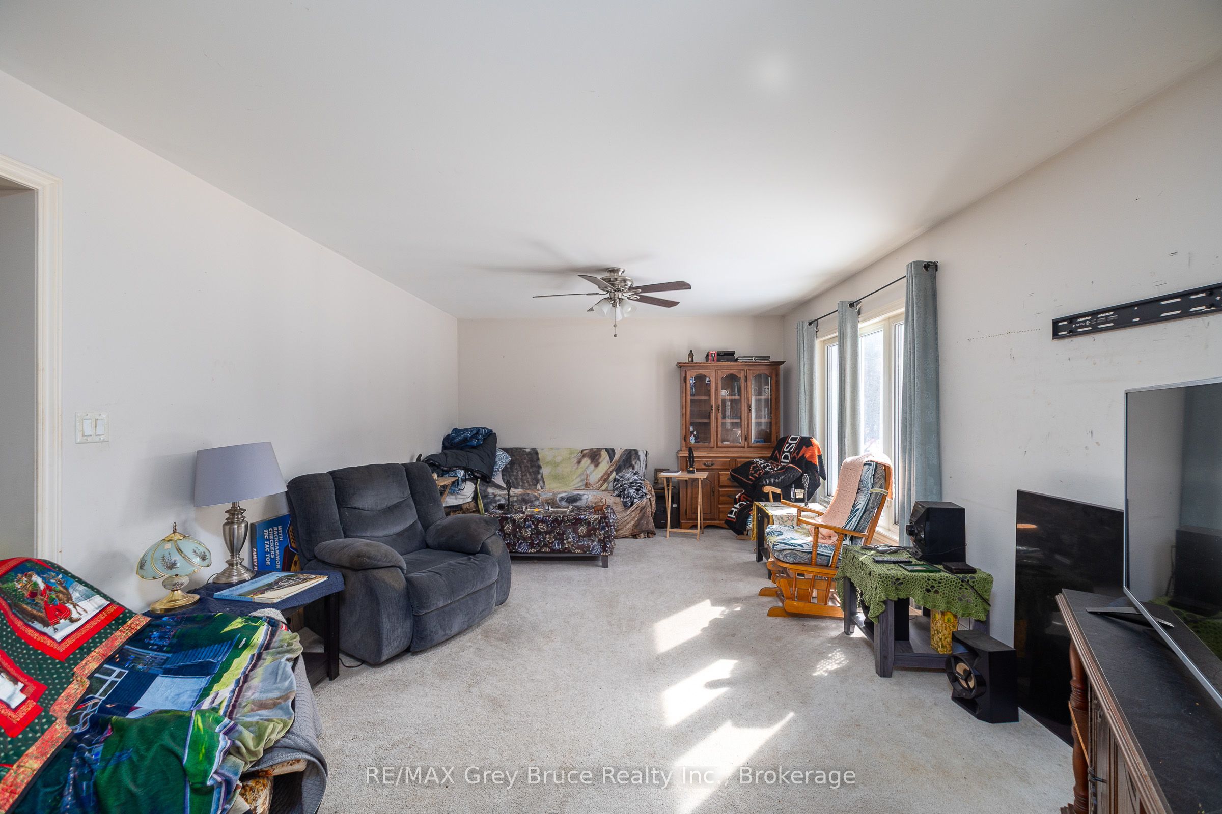260 Spring Creek Road Property Photo 4