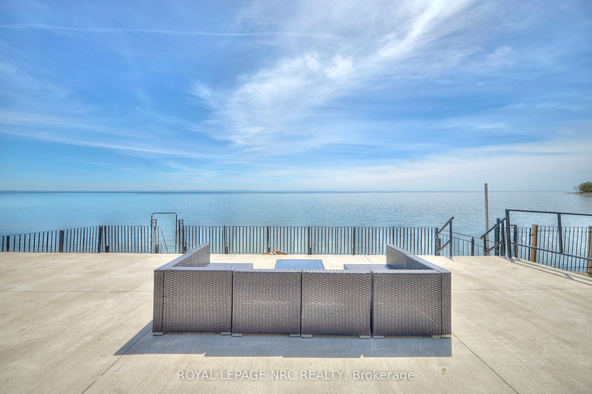 11851 Lakeshore Road Property Photo 6