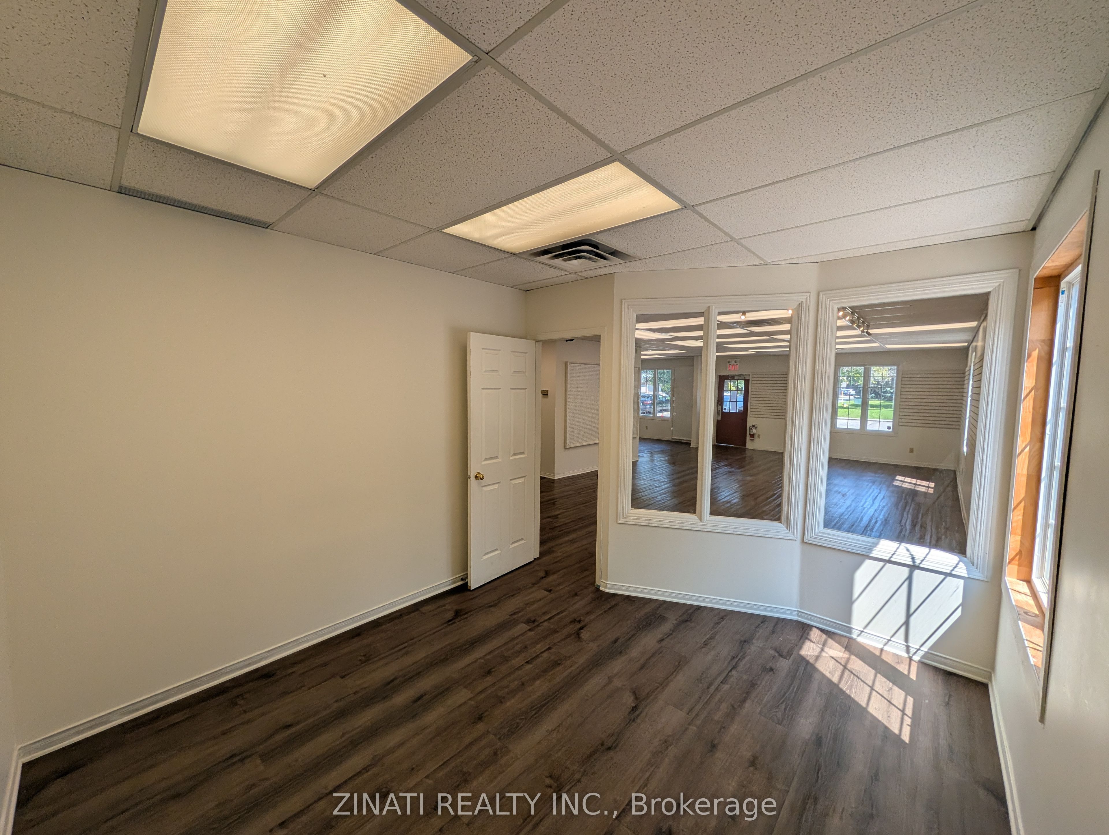 3 Chartwell Avenue Unit 6 Property Photo 5