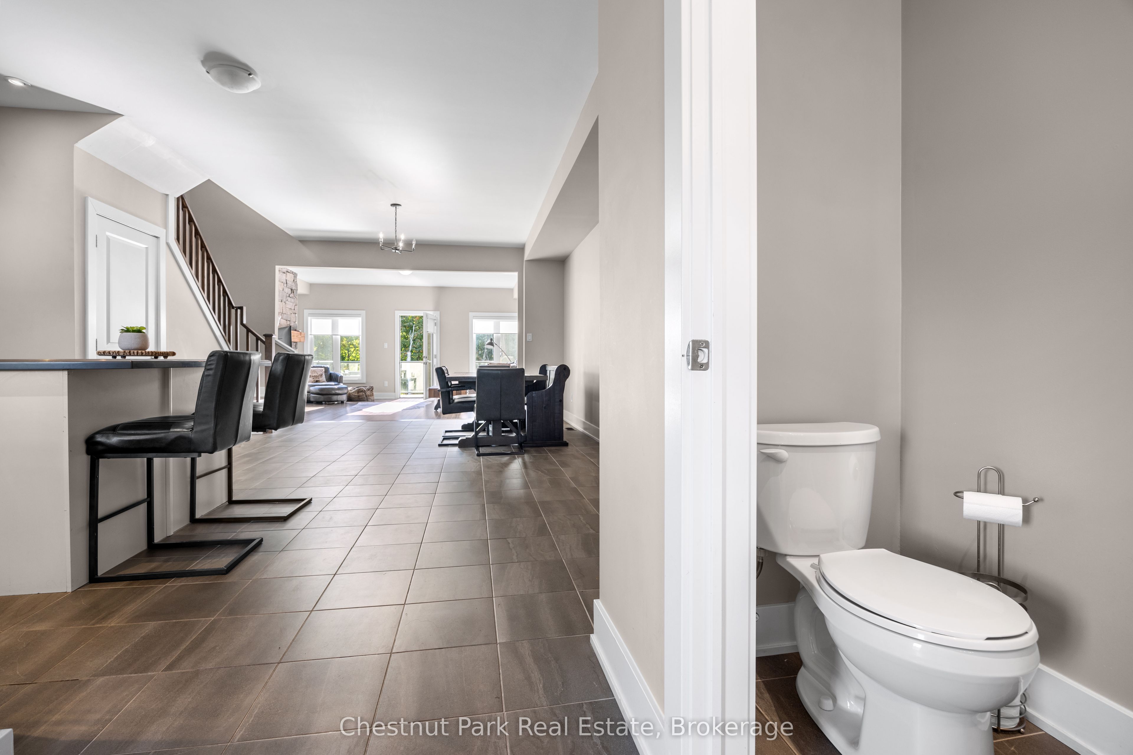 45 Rockmount Crescent Property Photo 8