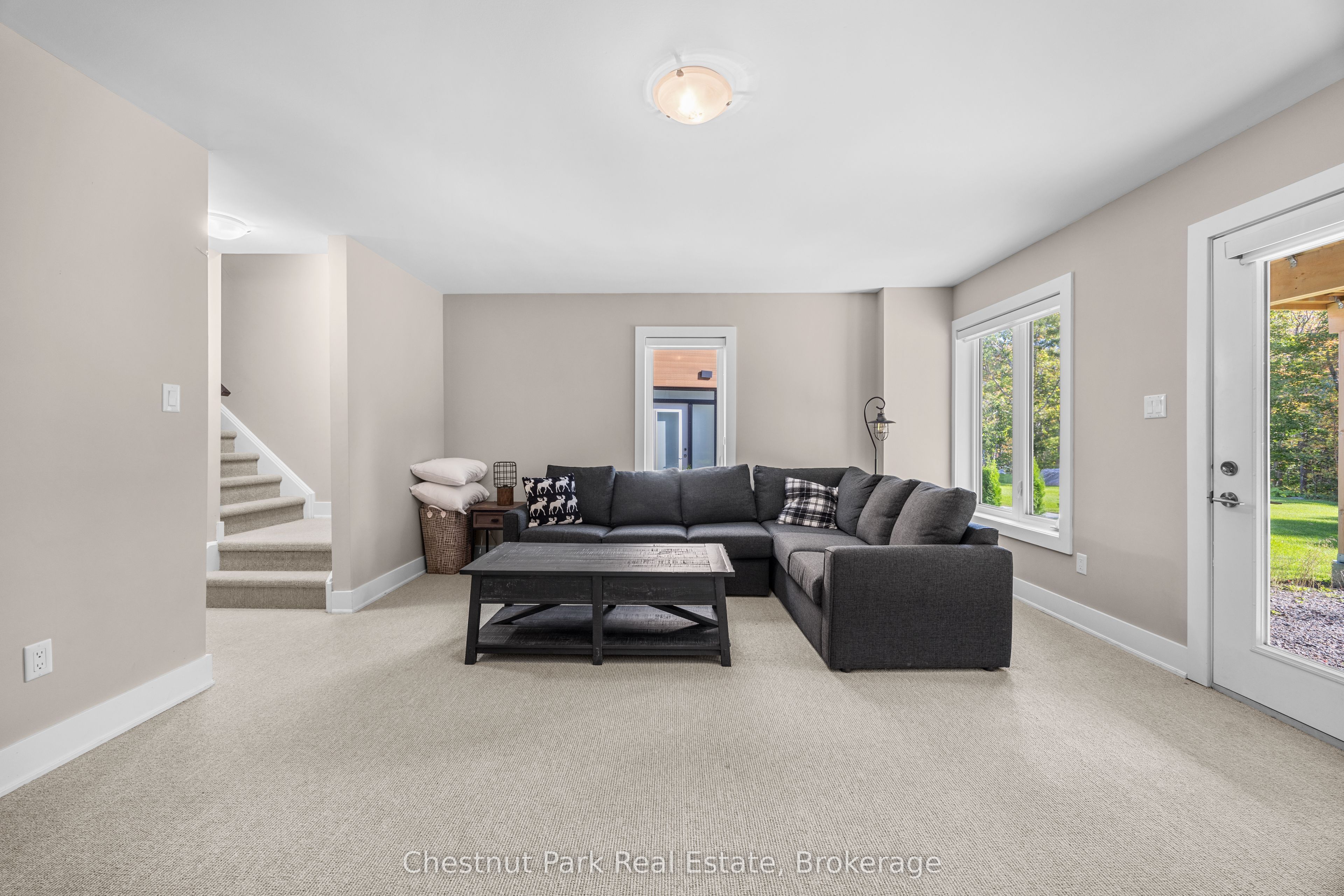 45 Rockmount Crescent Property Photo 28