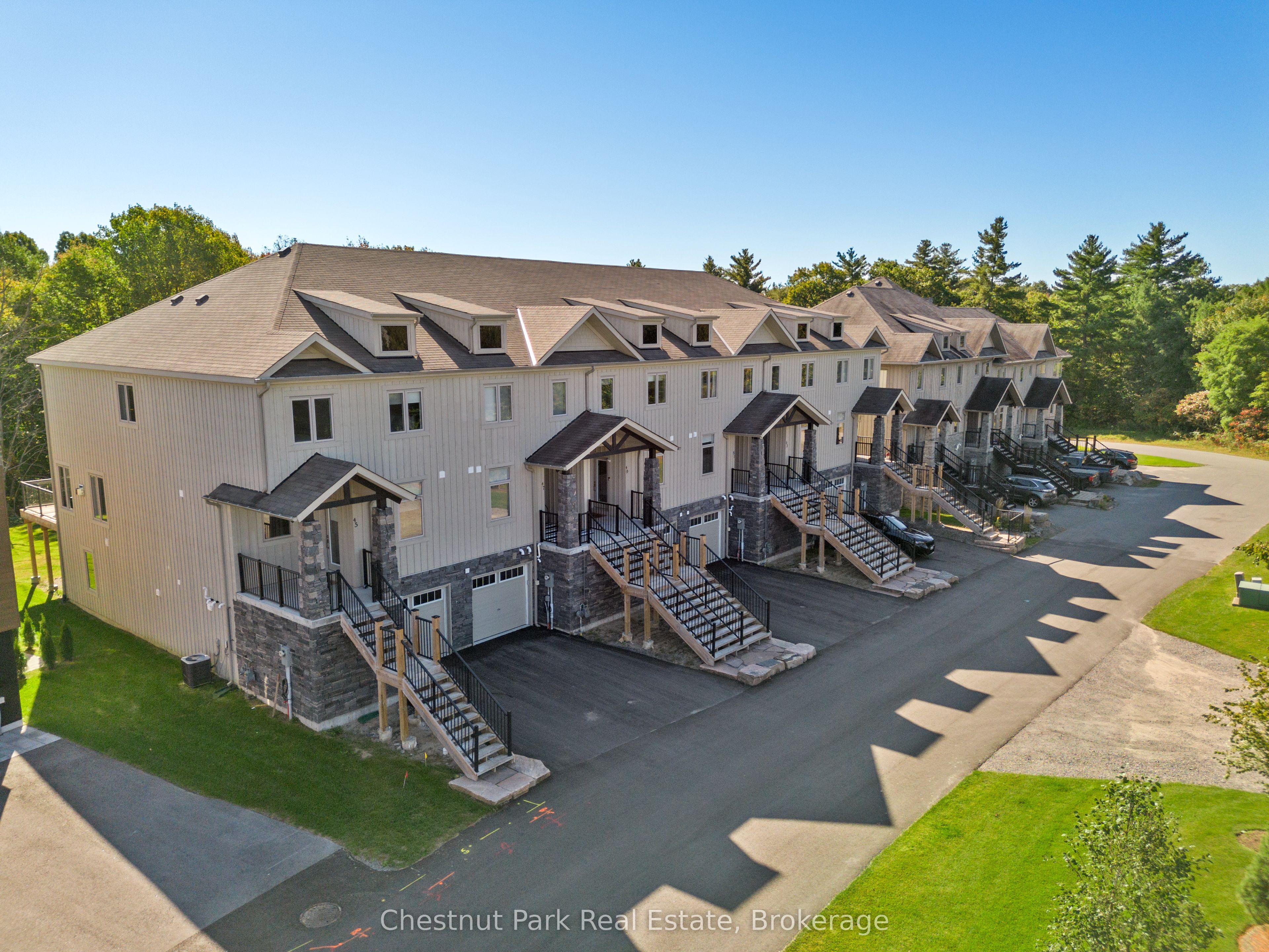 45 Rockmount Crescent Property Photo 40