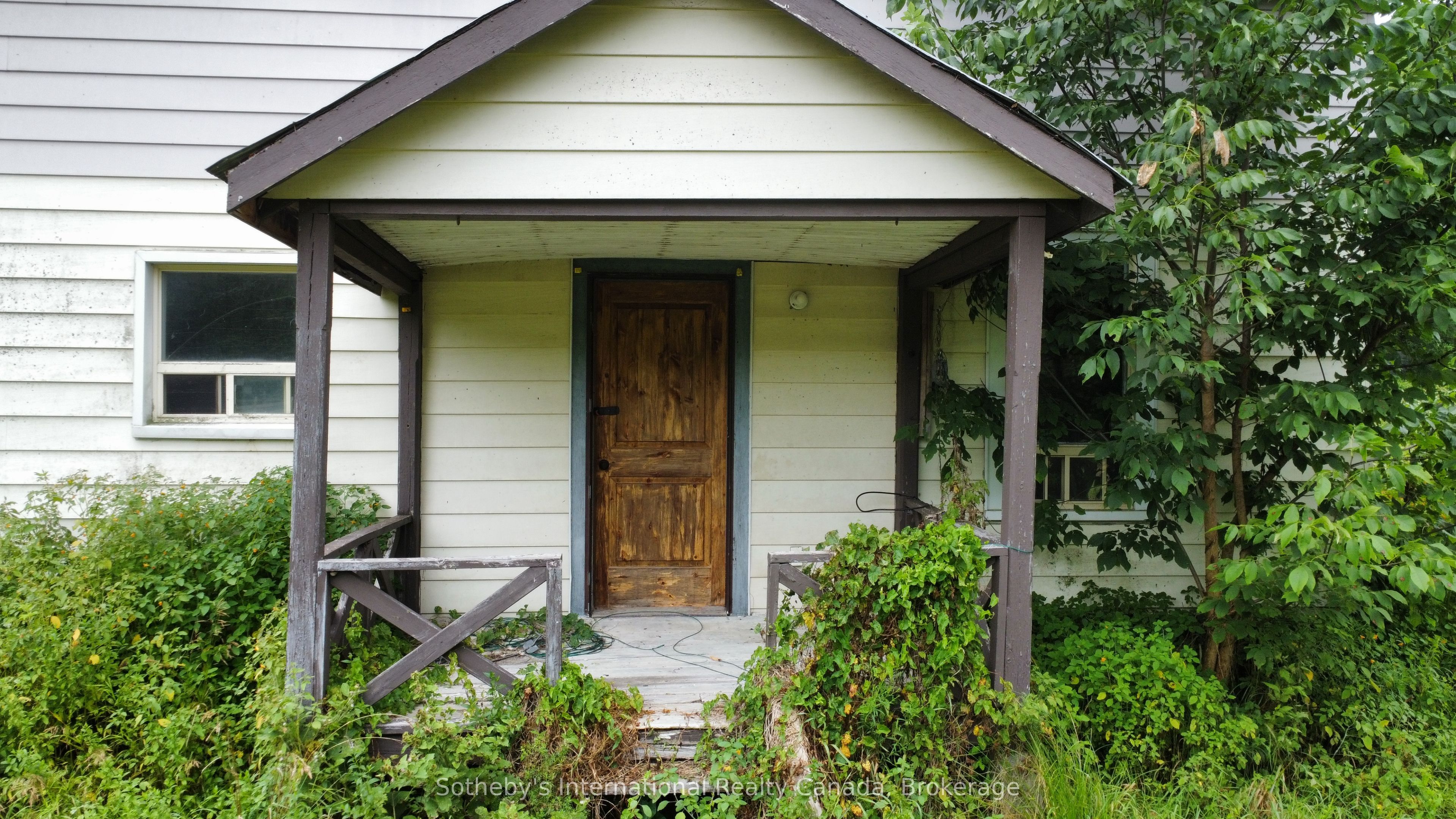 1316 Graham Road Property Photo 10