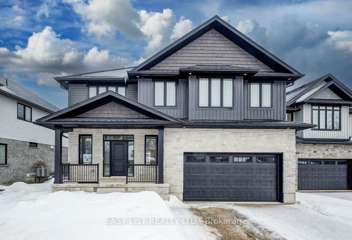 487 Black Street