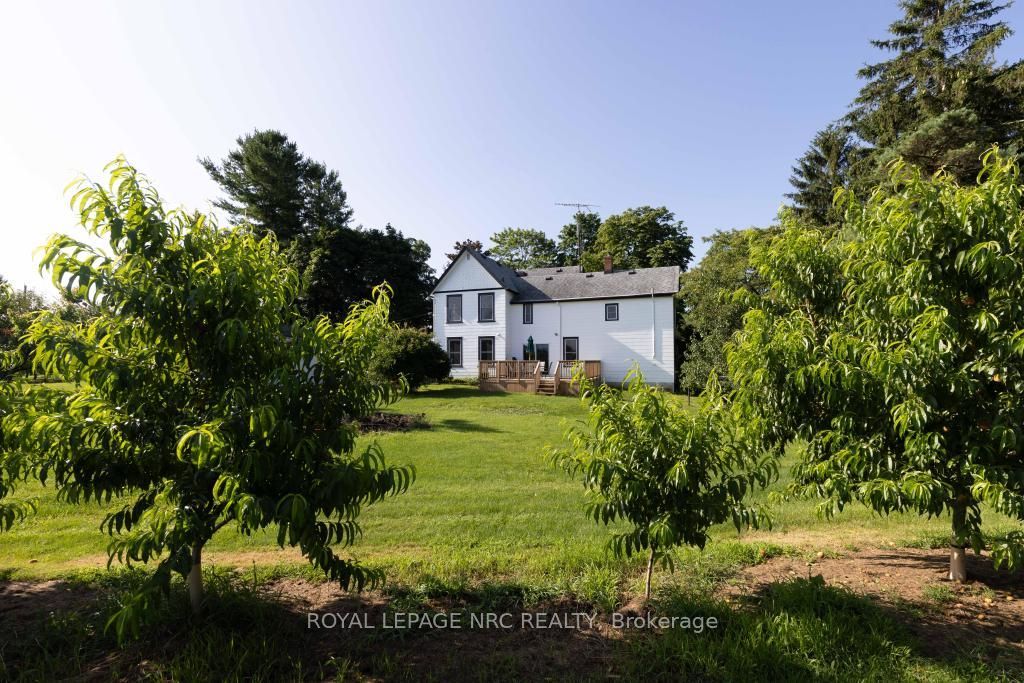 245 Niven Road Property Photo 3