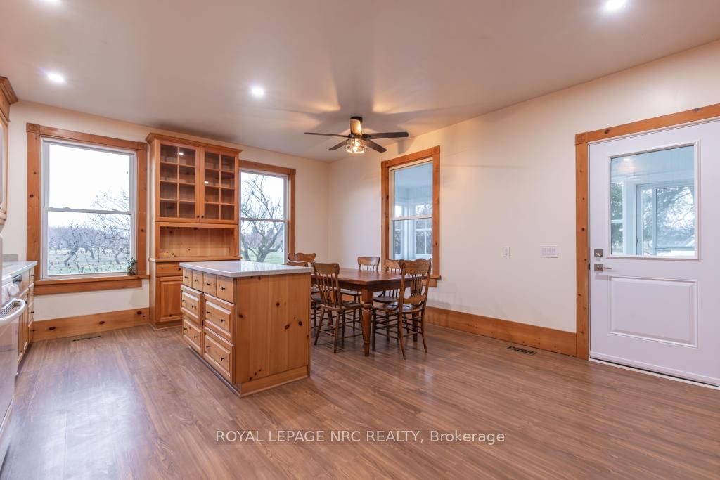 245 Niven Road Property Photo 11