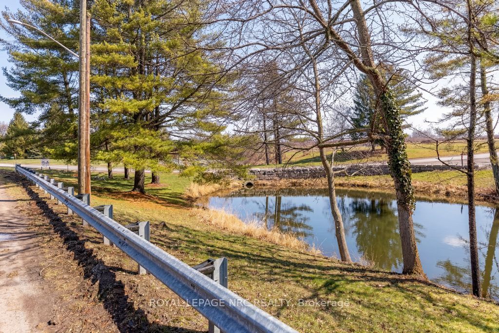 245 Niven Road Property Photo 44