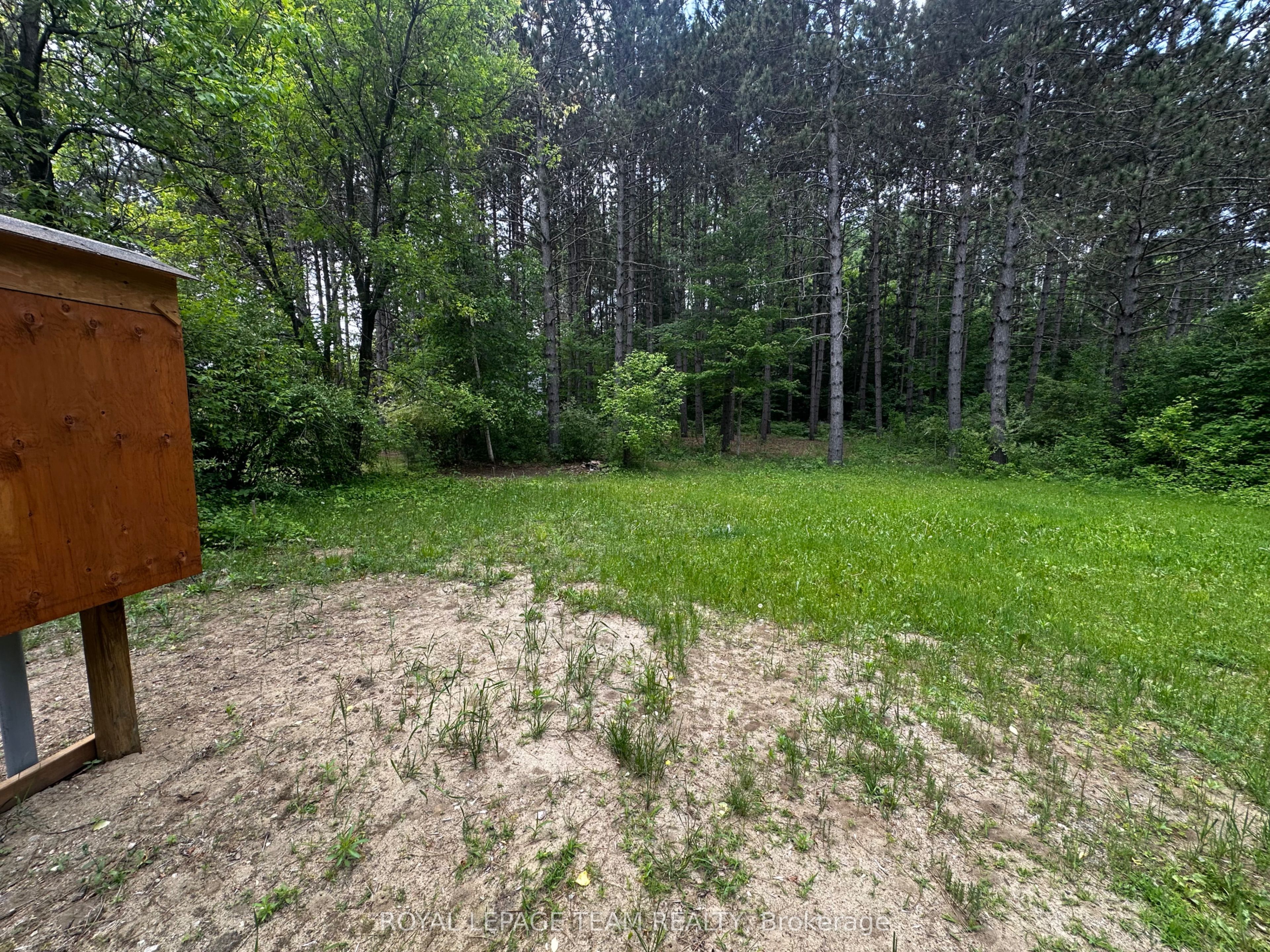 2909 Round Lake Road Property Photo 6