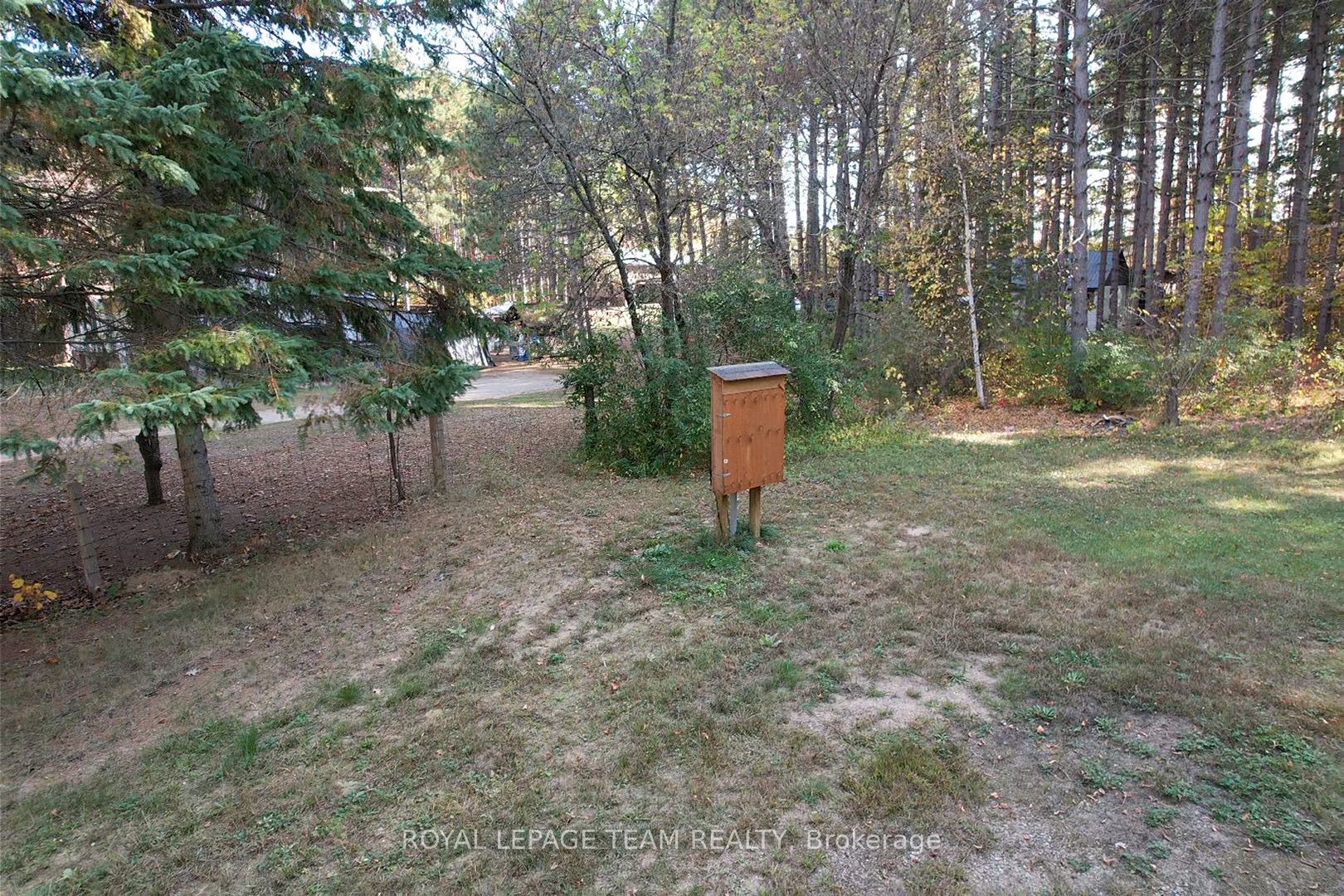 2909 Round Lake Road Property Photo 12